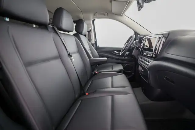 Mercedes-Benz Vito 116 CDI Kombi 4x4 PRO EL AHK 2,5t 9 Sitze Ansicht 19