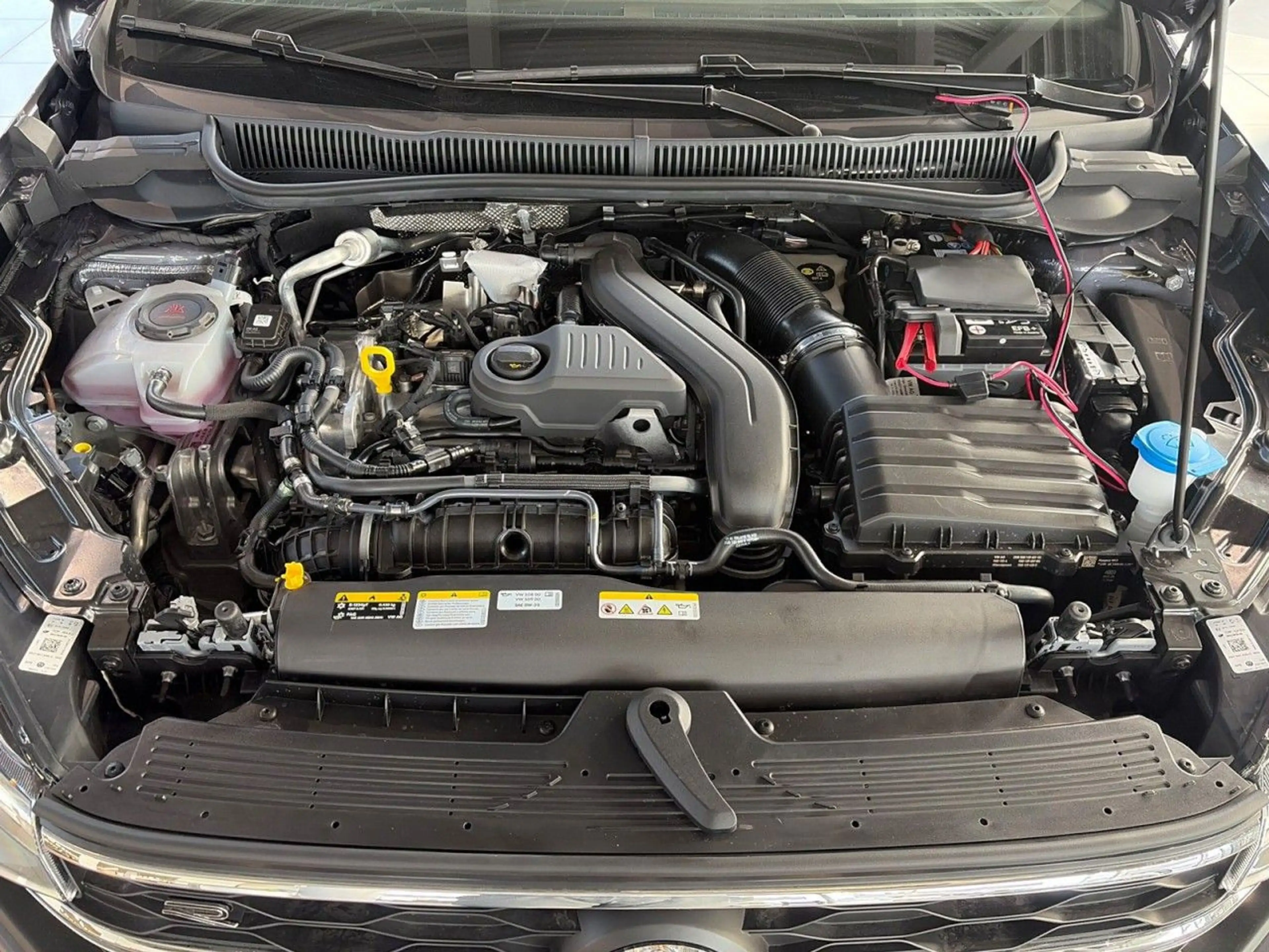 Volkswagen Taigo R-Line 1,5 l TSI DSG — photo 12