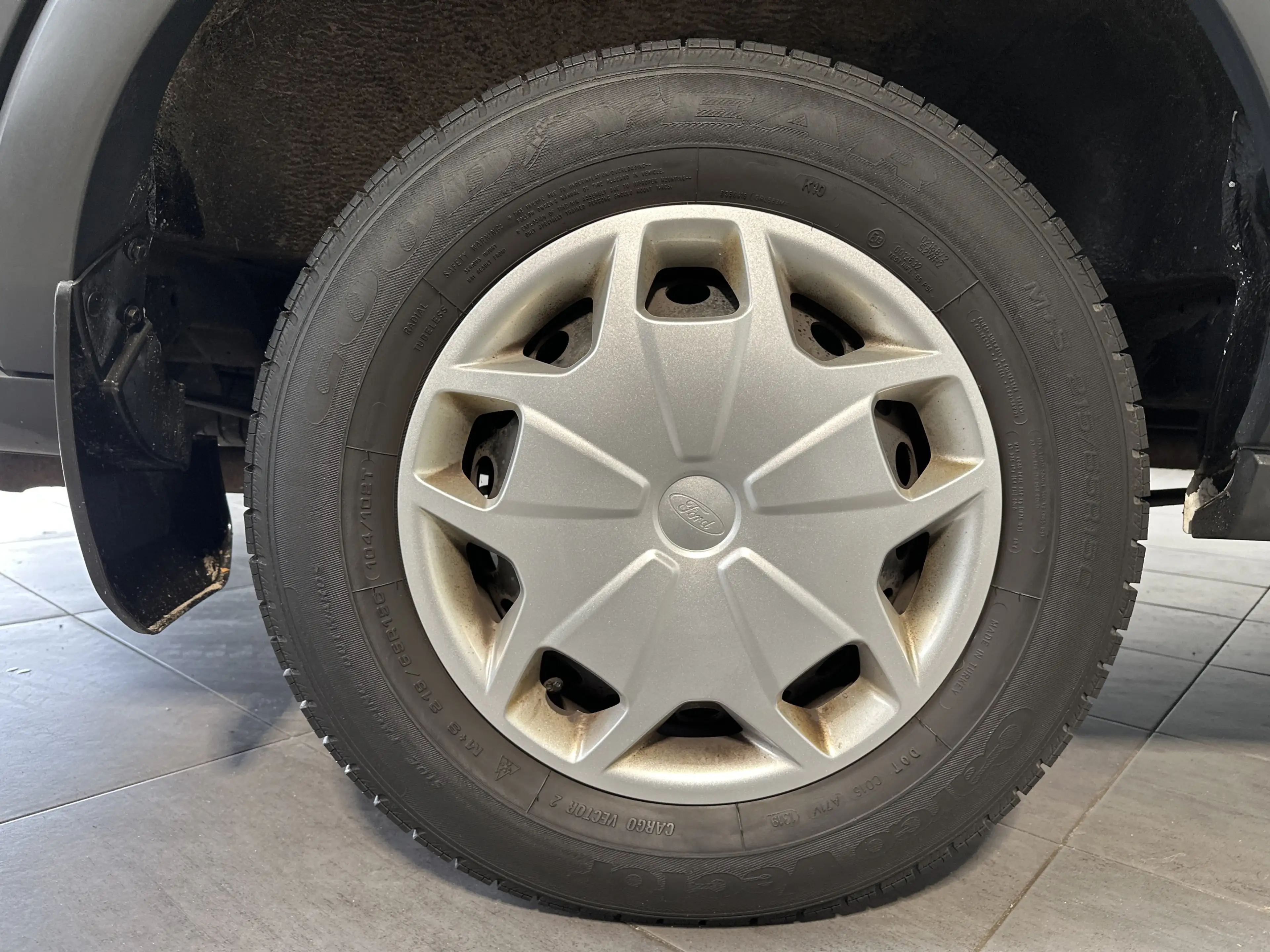 Ford Transit 310 L3H2 2.0 TDCi Trend 9-Sitzer STDHZG+KAM+2HD — photo 3