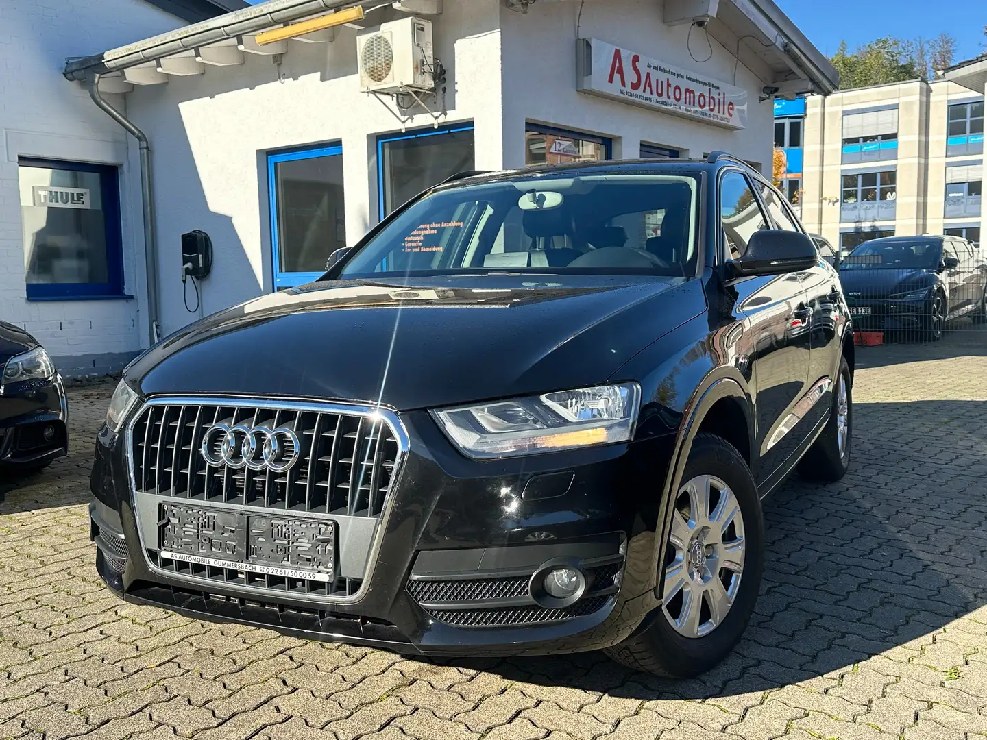Audi Q3 2.0 TDI S-tronic quattro+NAVI+LEDER+KLIMA+PDC+SHZ Nero - 1