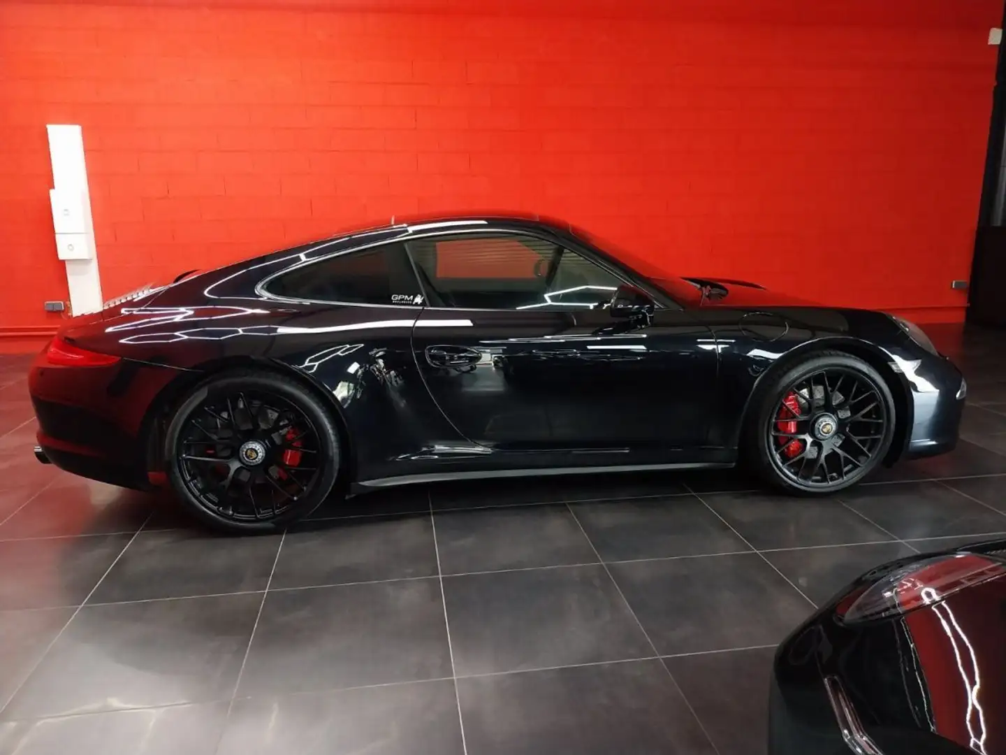 Porsche 911 Carrera 4 GTS PDK Noir - 2