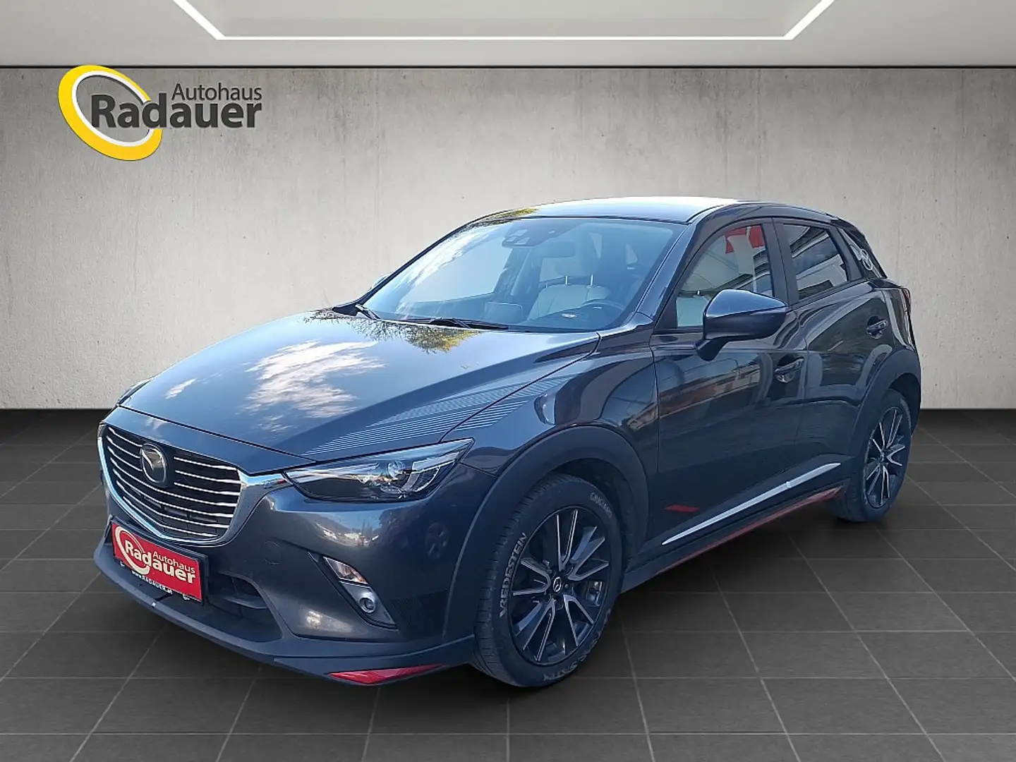 Mazda CX-3 CD105 AWD Revolution Top Aut Grau - 1