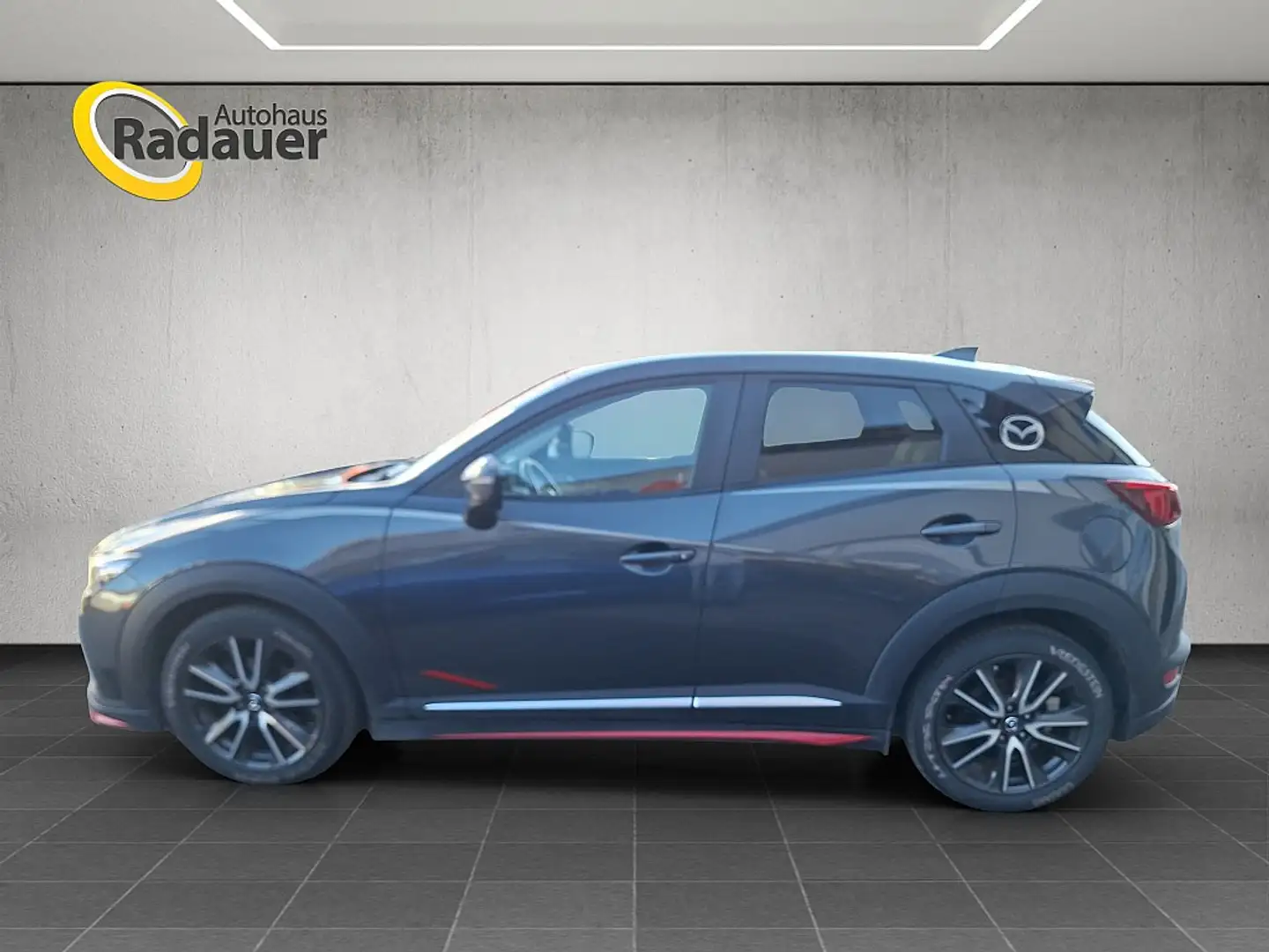 Mazda CX-3 CD105 AWD Revolution Top Aut Gris - 2