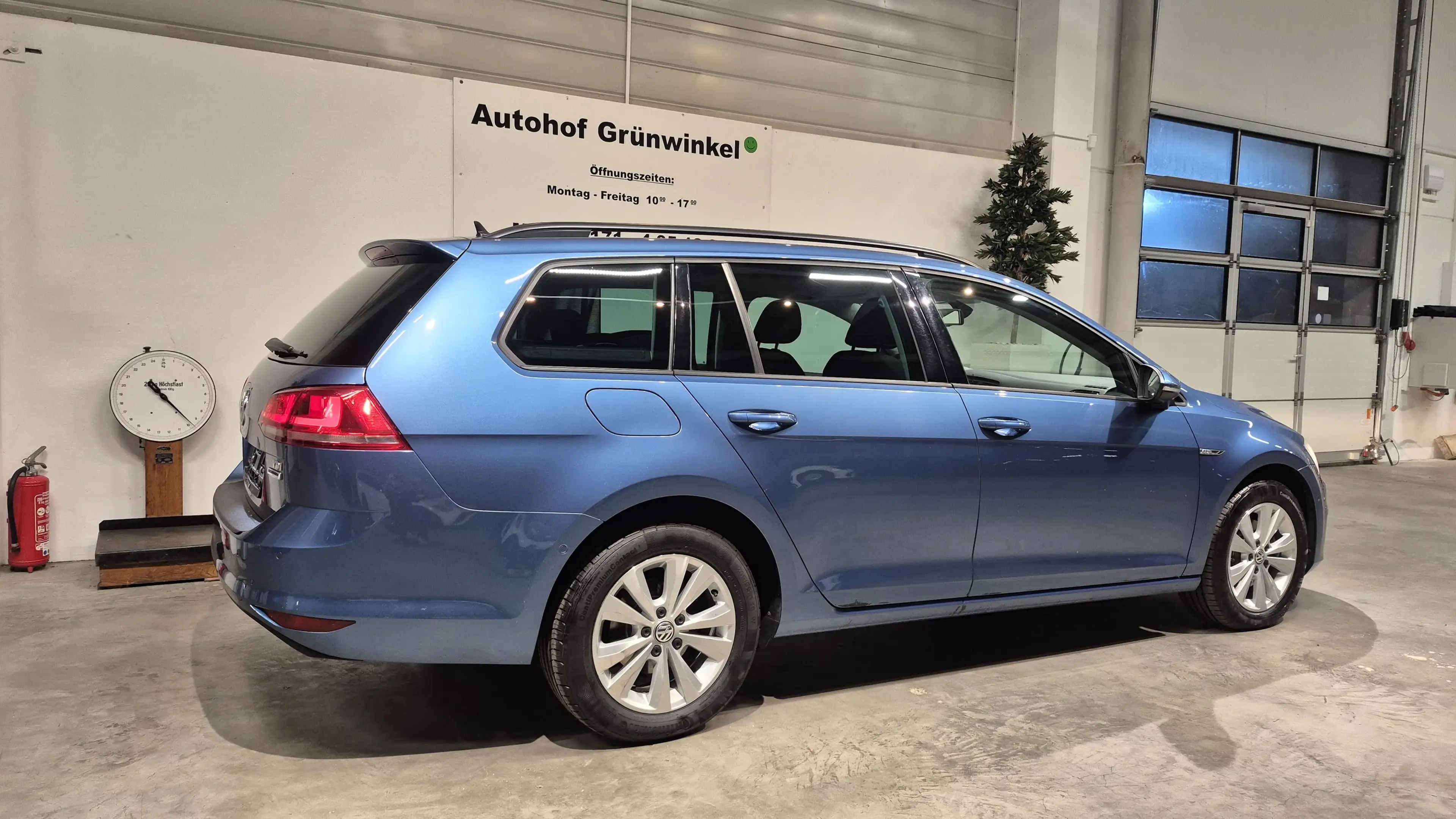 Volkswagen Golf Variant 1.6 Tdi Cup - Neue Inspektion +W. Reifen + GARANTIE — photo 8