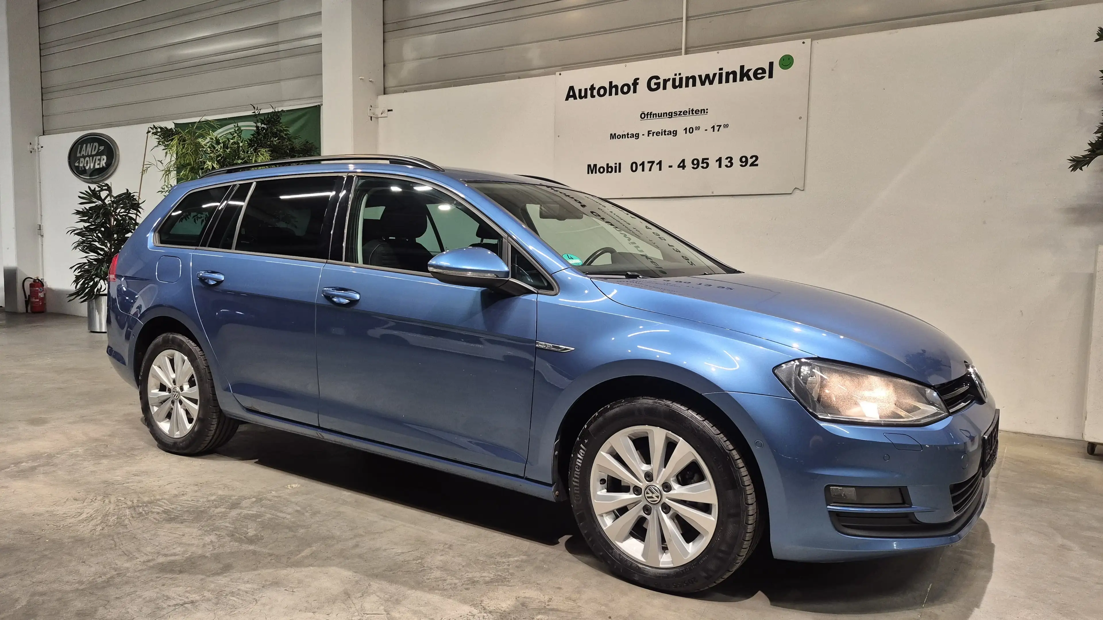 Volkswagen Golf Variant 1.6 Tdi Cup - Neue Inspektion +W. Reifen + GARANTIE — photo 3