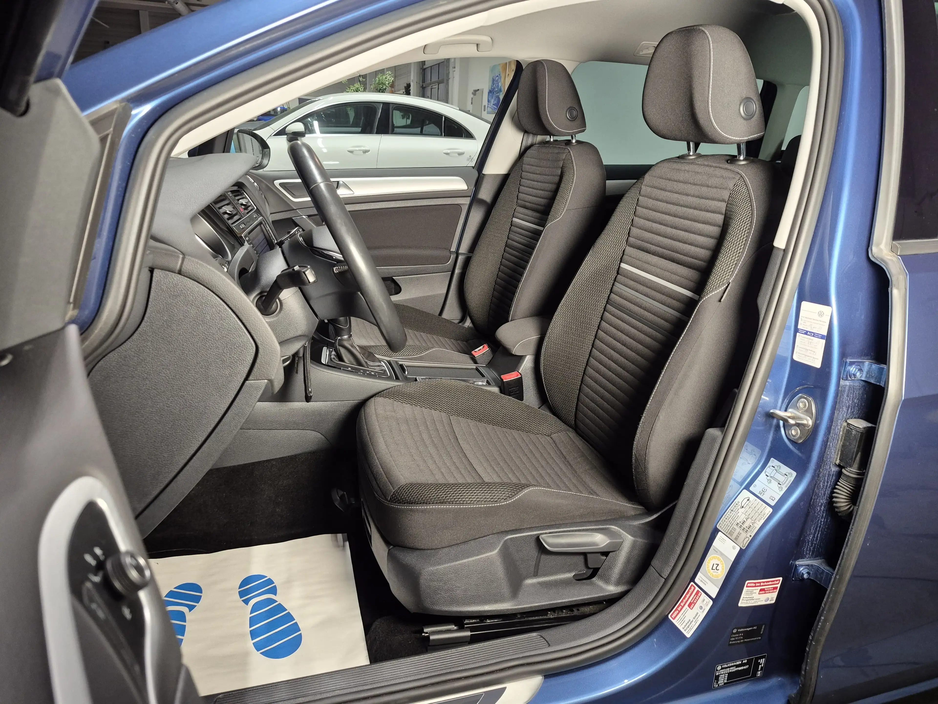 Volkswagen Golf Variant 1.6 Tdi Cup - Neue Inspektion +W. Reifen + GARANTIE — photo 11