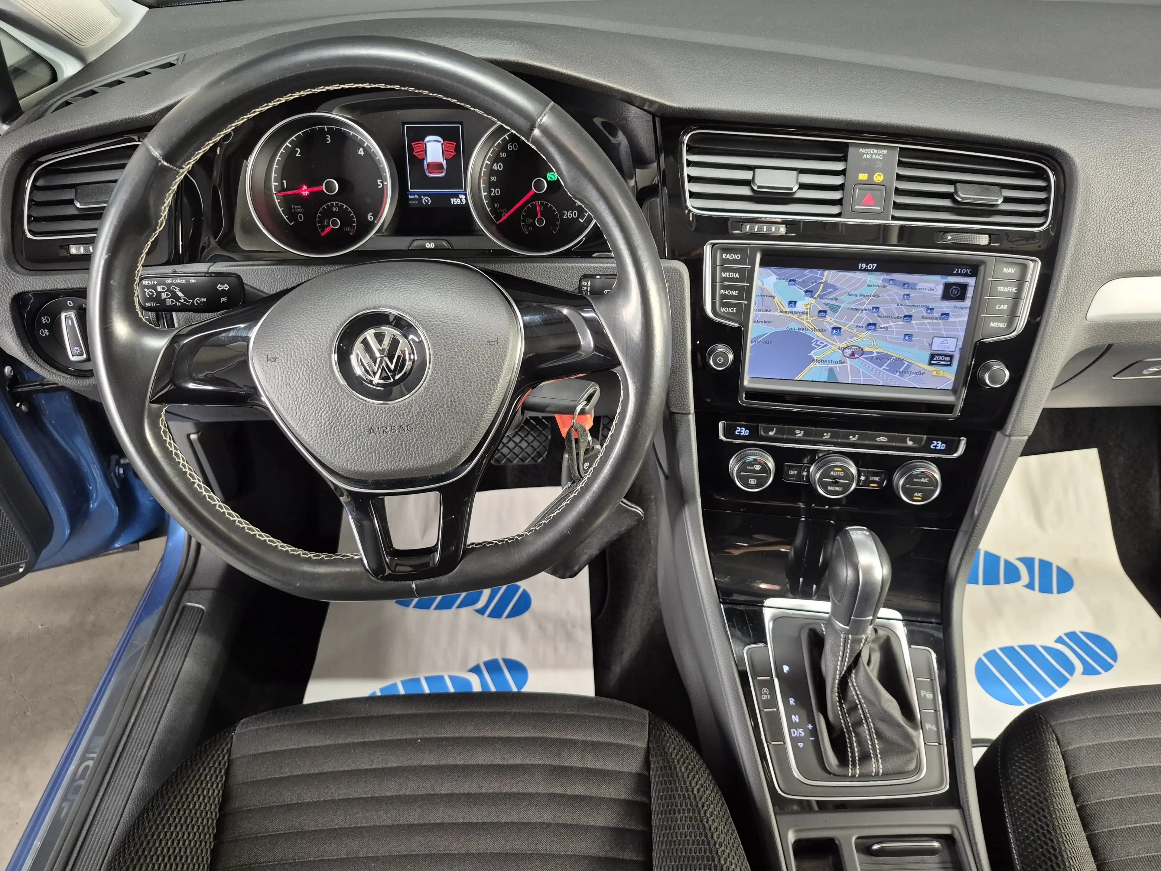 Volkswagen Golf Variant 1.6 Tdi Cup - Neue Inspektion +W. Reifen + GARANTIE — photo 12