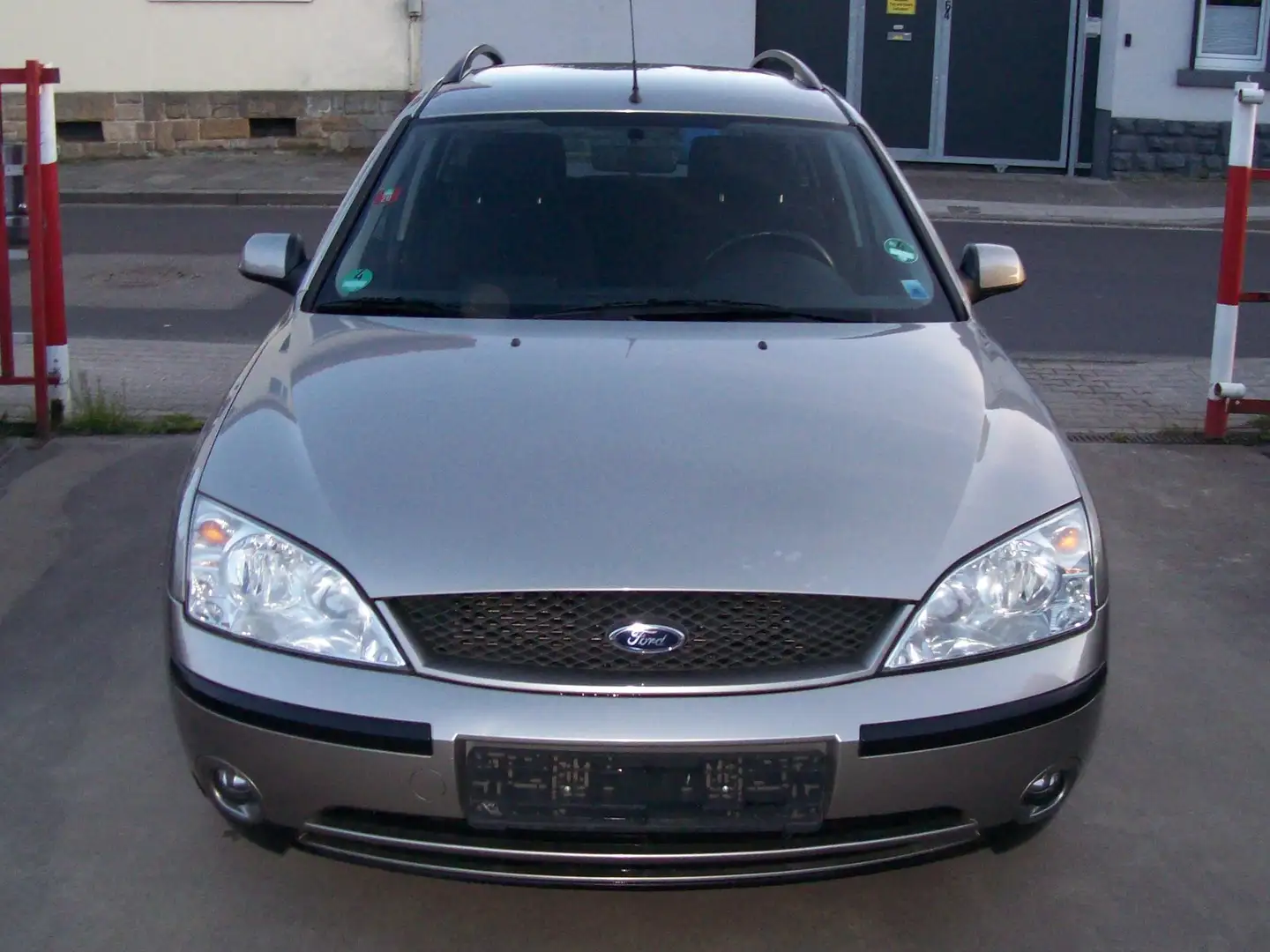 Ford Mondeo Mondeo Turnier 1.8 Turnier Sport - 1