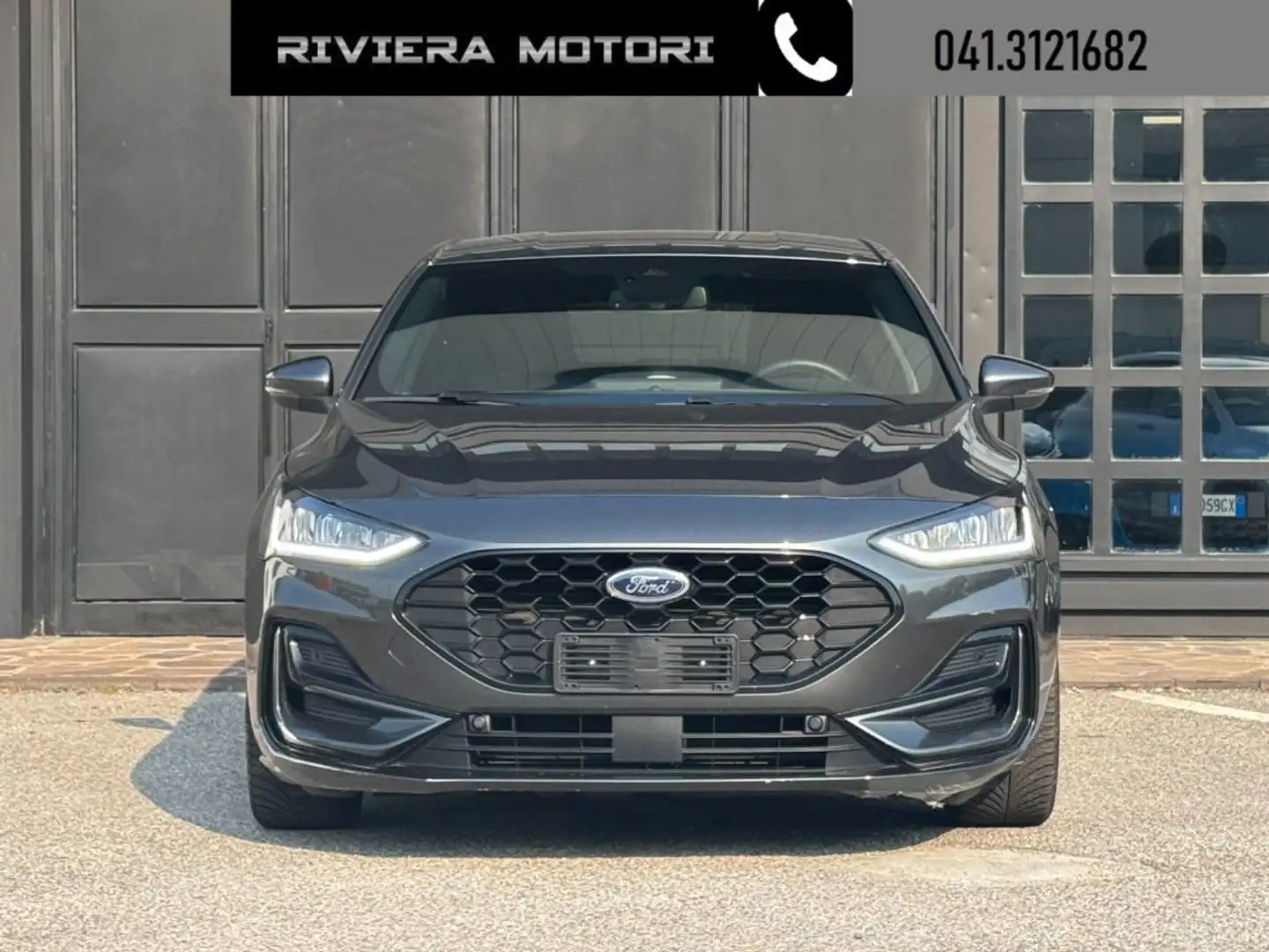 Ford Focus 1.5 EcoBlue 115 CV automatico 5p. ST-Line Сірий - 2