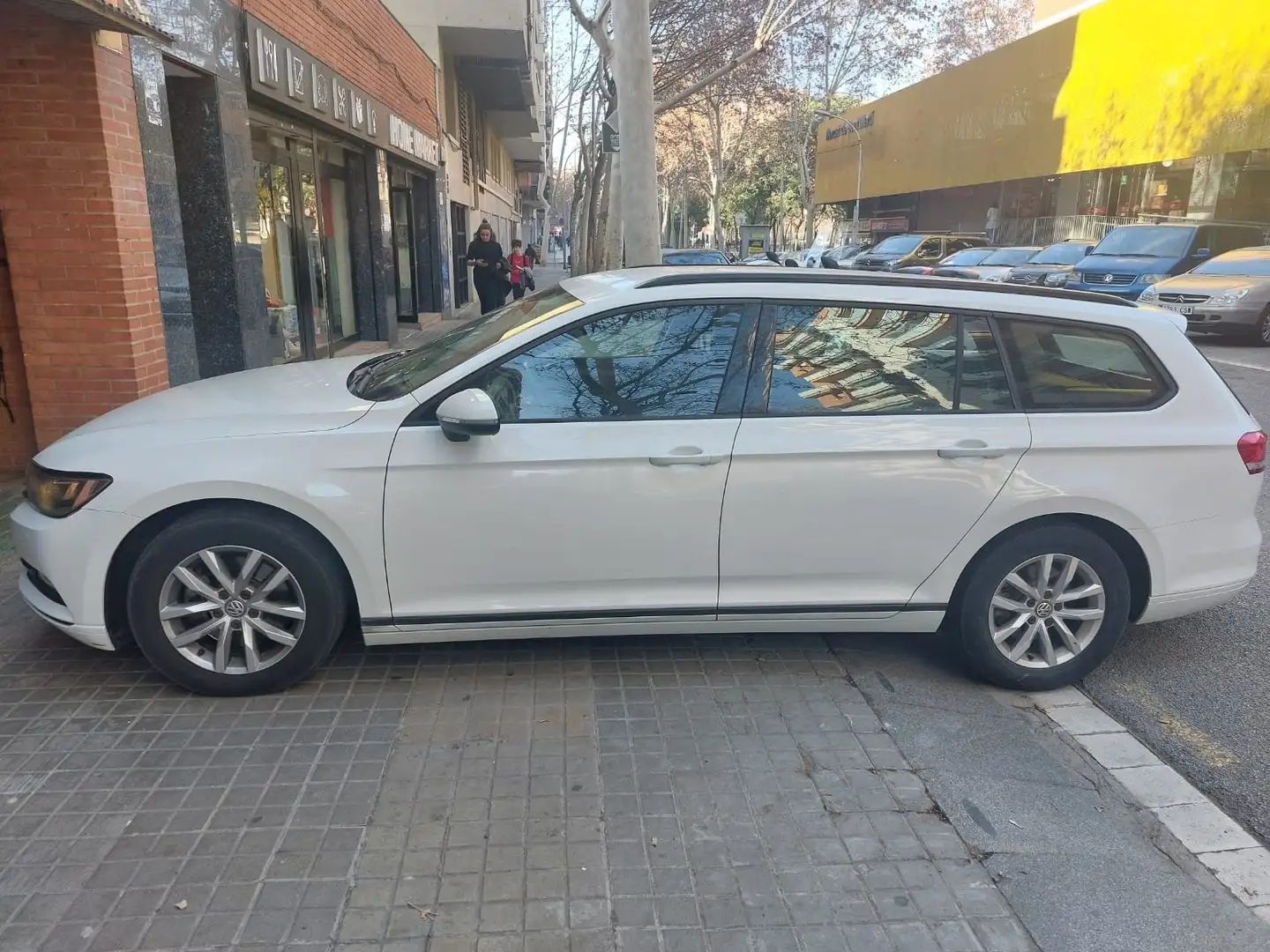 Volkswagen Passat Variant 1.6TDI+Bluemotion+88kW Blanco - 2