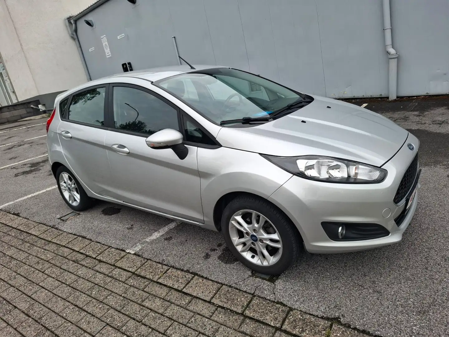 Ford Fiesta Trend TÜV NEU SCHECKHEFT Silber - 1