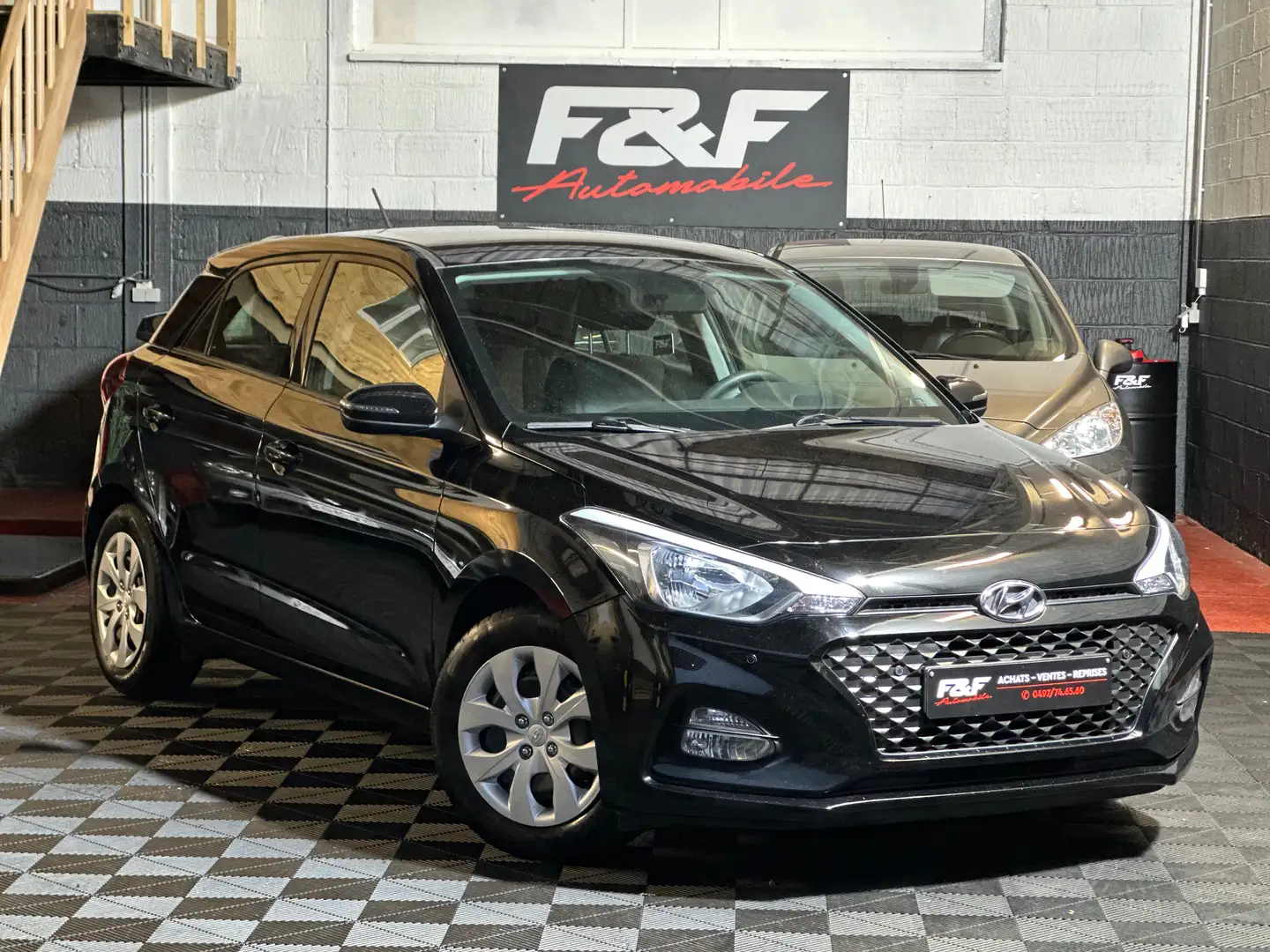 Hyundai i20 i20 1.2i Air Noir - 2