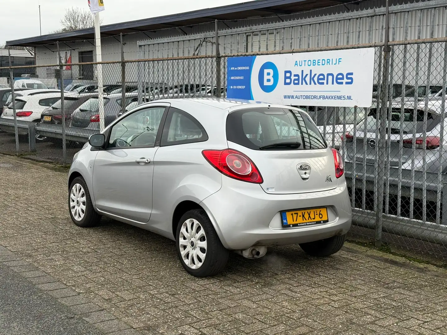 Ford Ka/Ka+ 1.2 Titanium | Airco | NAP Grau - 2