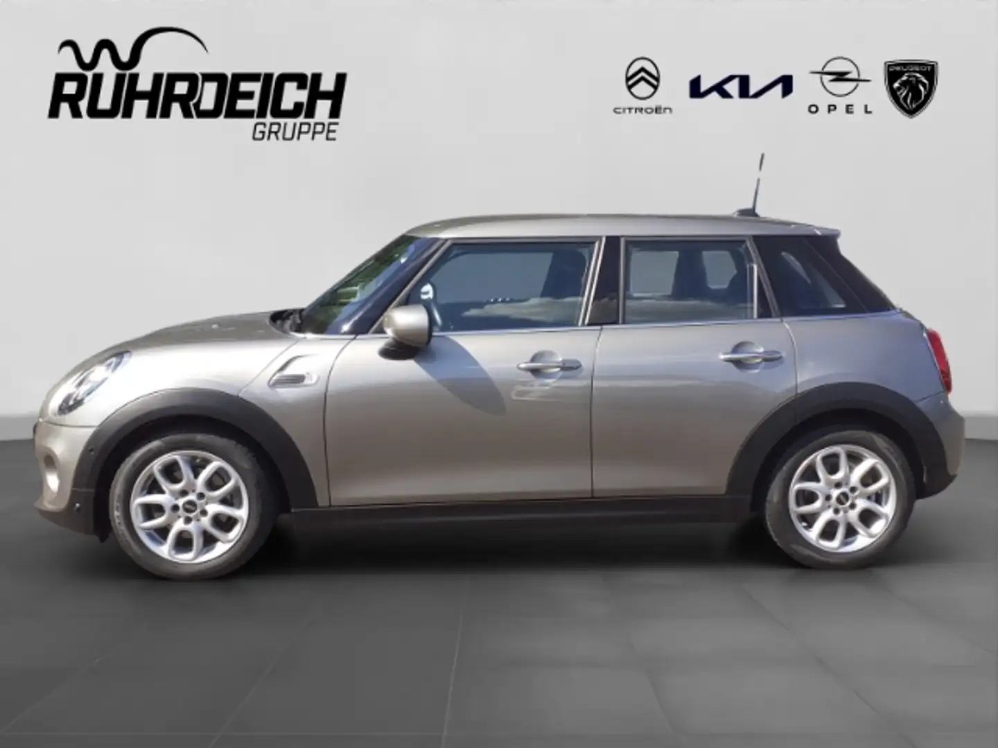 MINI Cooper 1.5 AUT+NAVI+CAM+SITZHZG+LED+PDC v/h+ Silver - 2