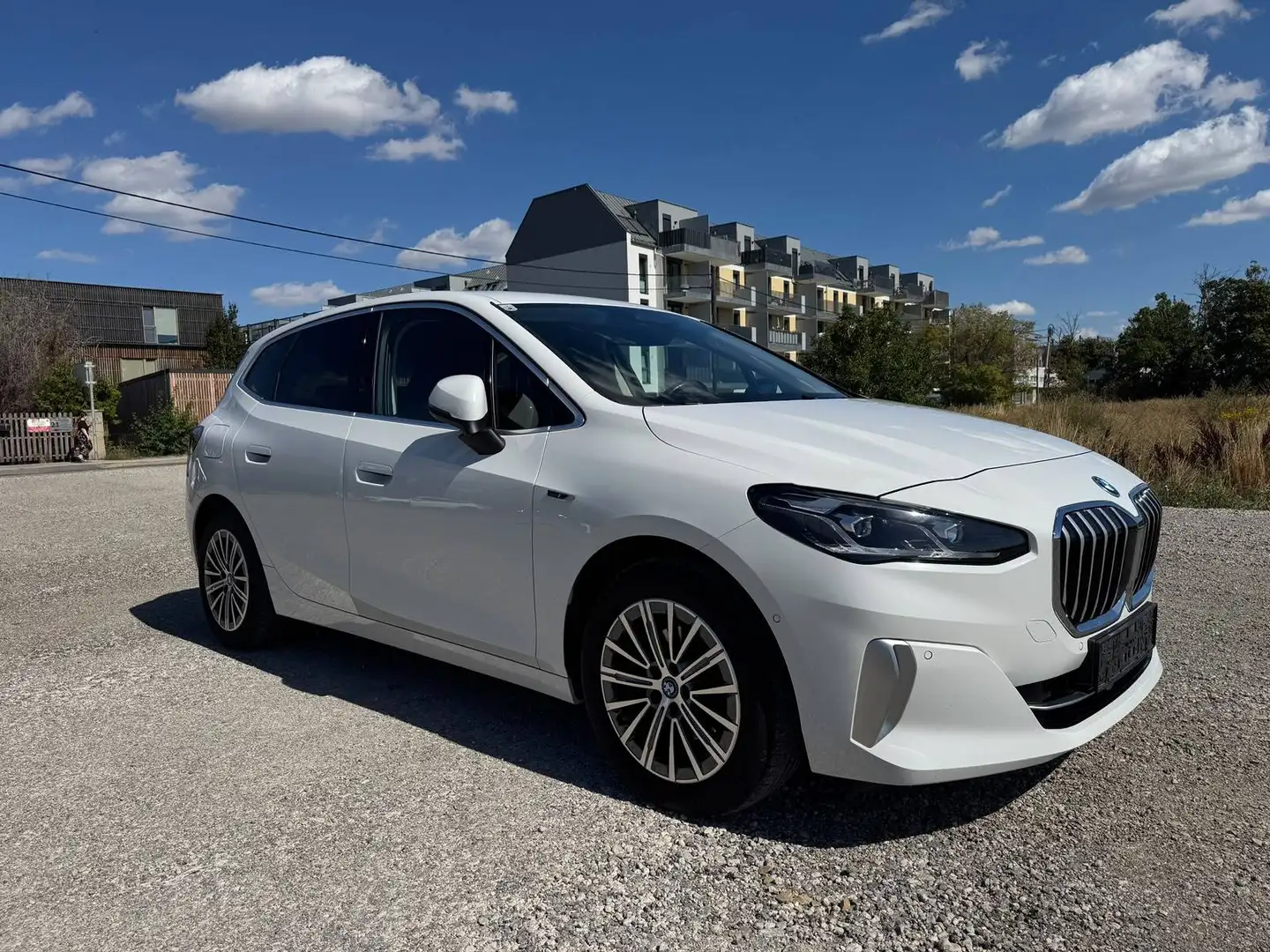 BMW 225 225e xDrive PHEV Active Tourer Aut. Weiß - 1