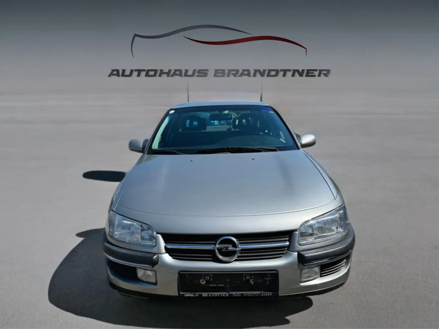 Opel Omega CD 2,5i V6-24V Plateado - 2
