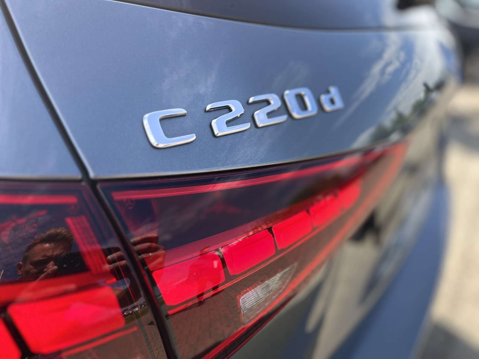 Mercedes-Benz C 220