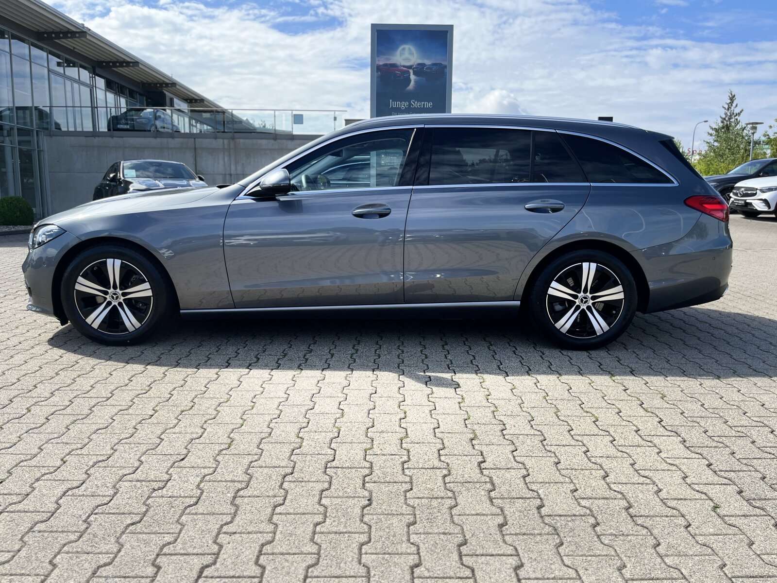 Mercedes-Benz C 220
