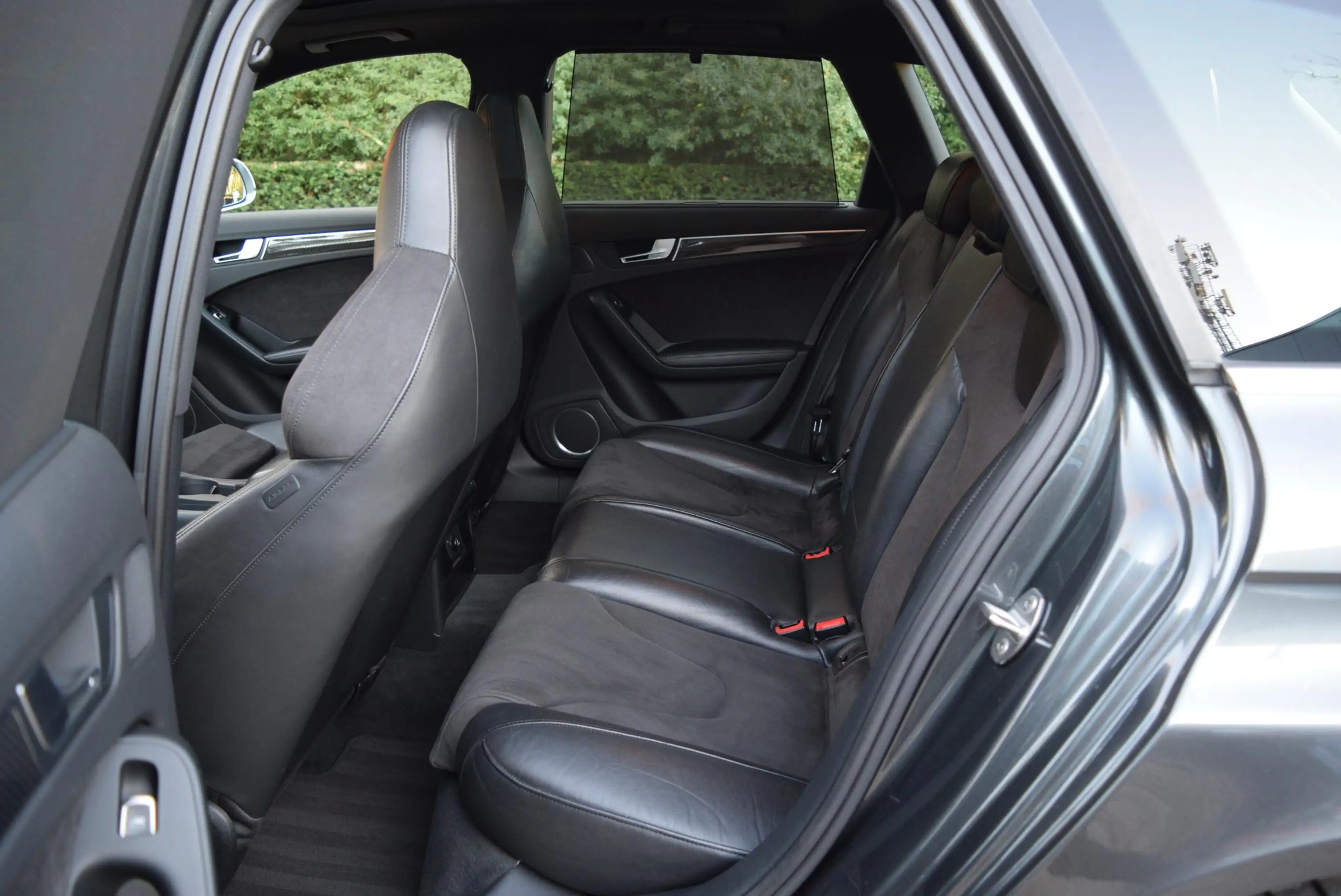 Audi RS4 A4 Avant 4.2 FSI quattro | Panoramadak | Carbon | — photo 17