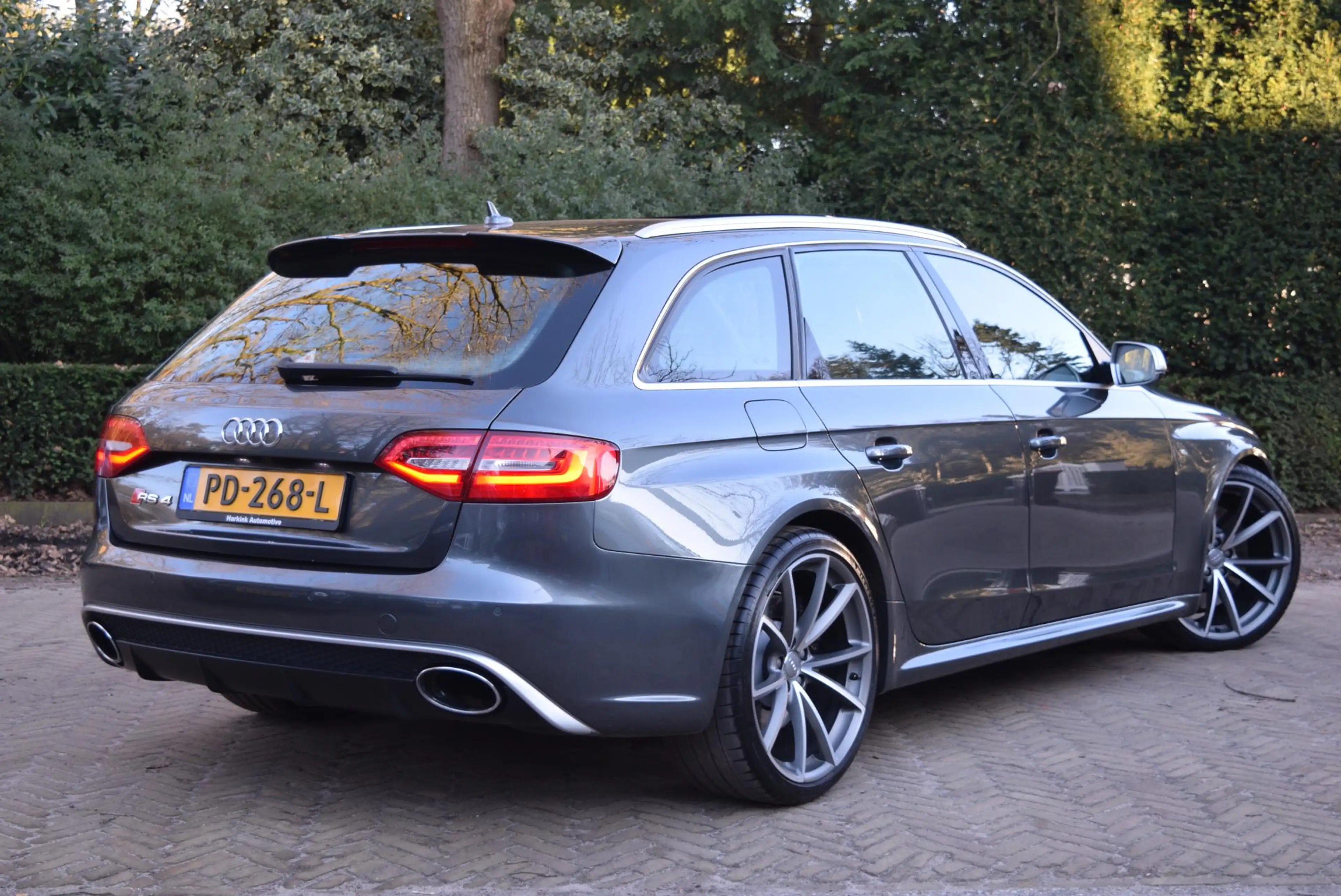 Audi RS4 A4 Avant 4.2 FSI quattro | Panoramadak | Carbon | — photo 2
