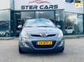 Hyundai i20 1.4i DynamicVersion, Airco, 5Deurs. NAP, APK Gris - thumbnail 1