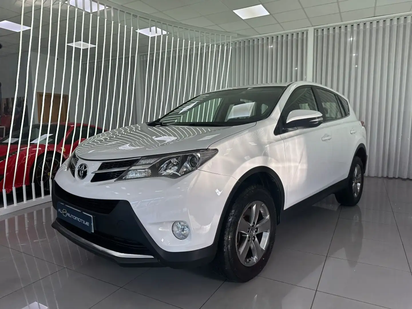Toyota RAV 4 120D Advance 4x2 Blanco - 1