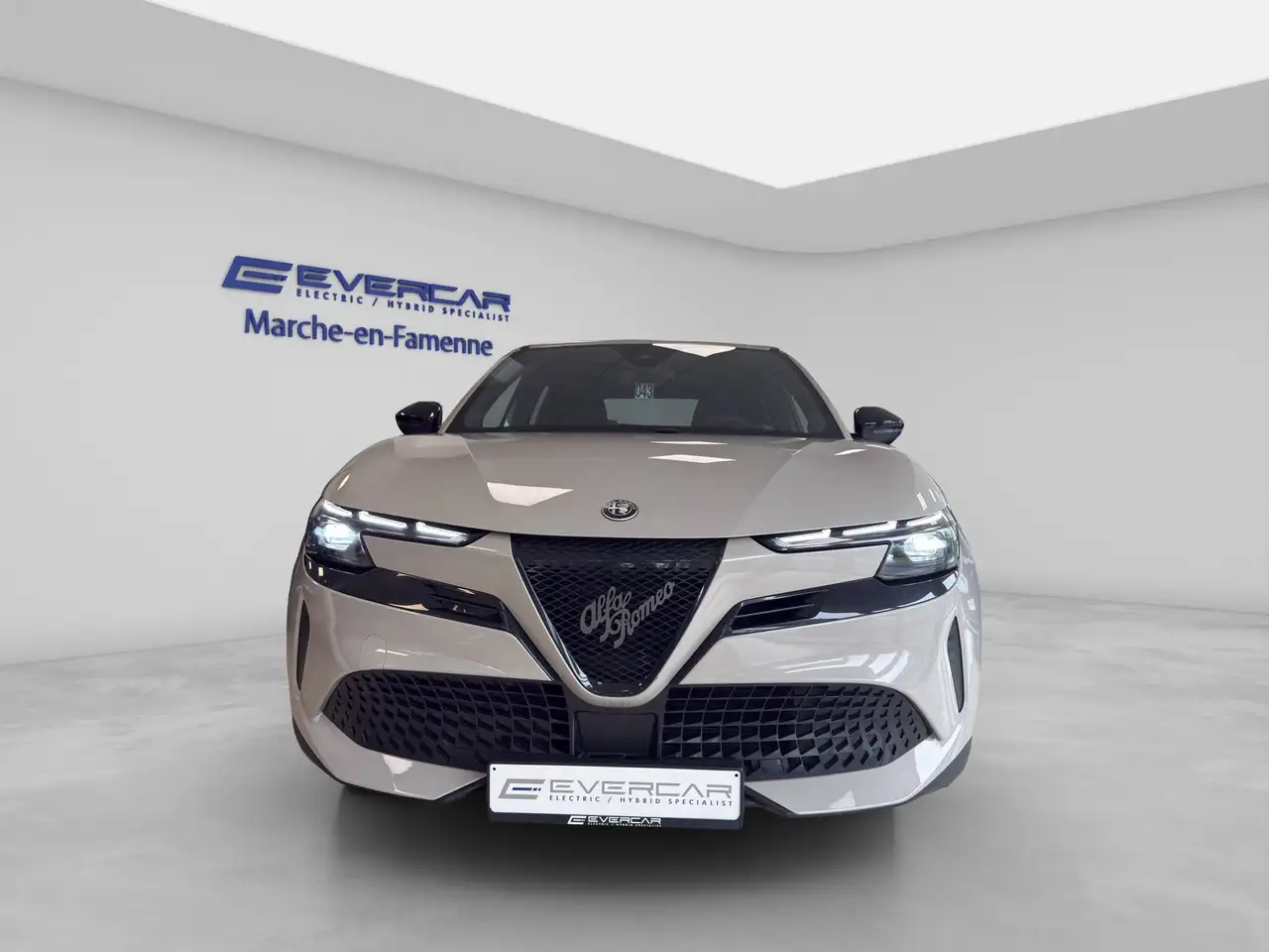 Alfa Romeo Junior 2025