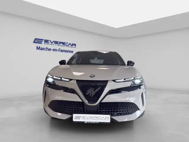 Alfa Romeo Junior view 2