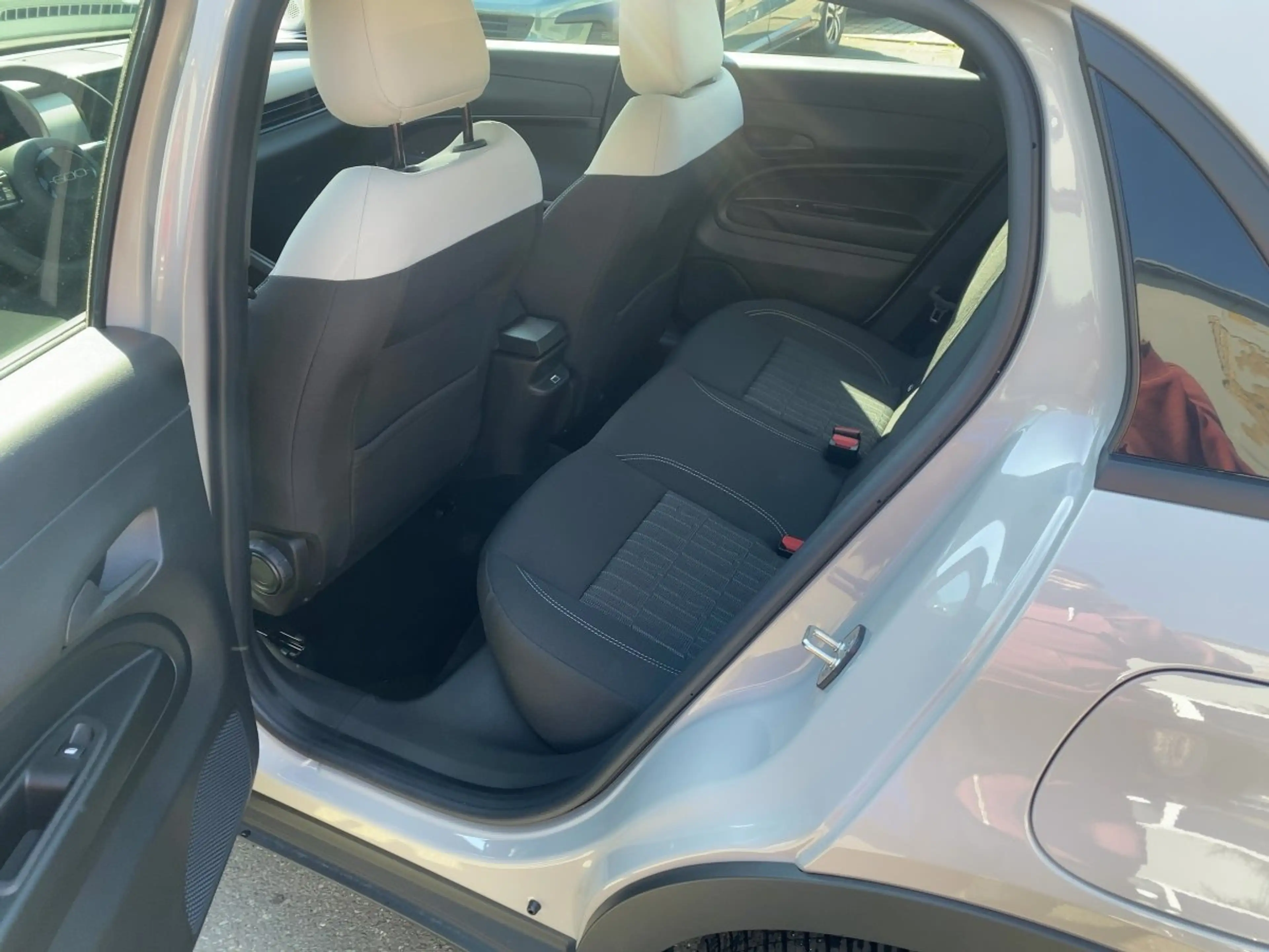 Fiat 600 1.2 Business Edition LED+Navi+SHZ+Kam.+LM — photo 10