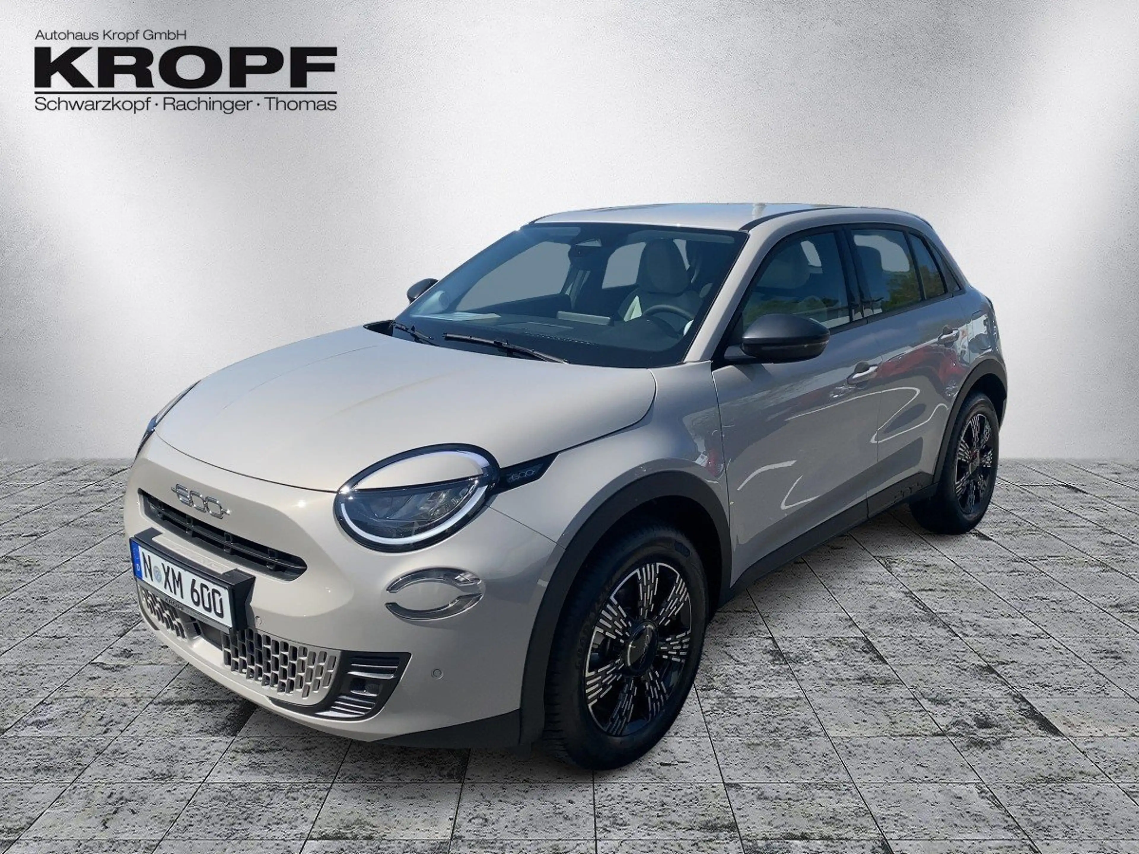 Fiat 600 1.2 Business Edition LED+Navi+SHZ+Kam.+LM — photo 2