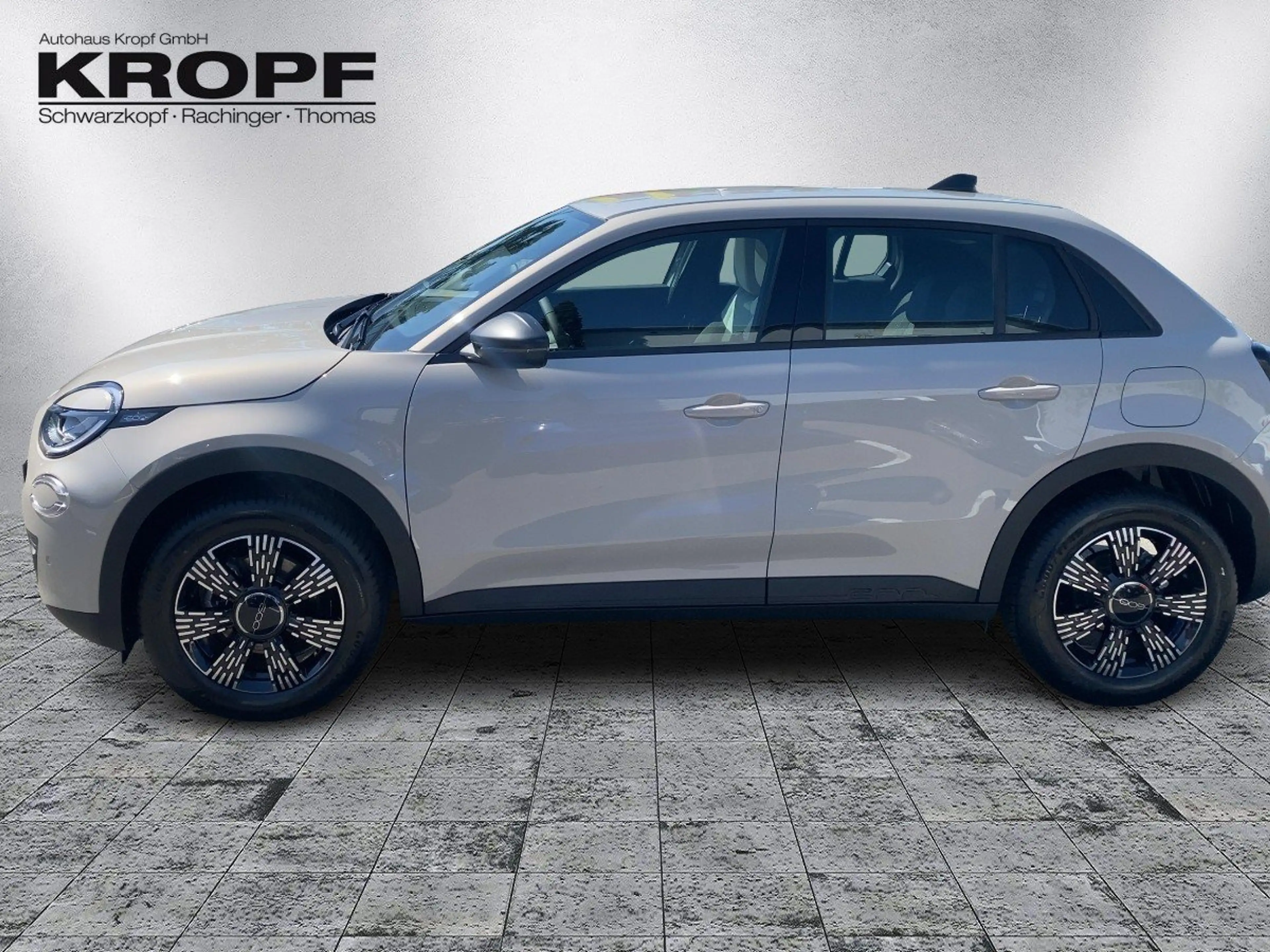 Fiat 600 1.2 Business Edition LED+Navi+SHZ+Kam.+LM — photo 3