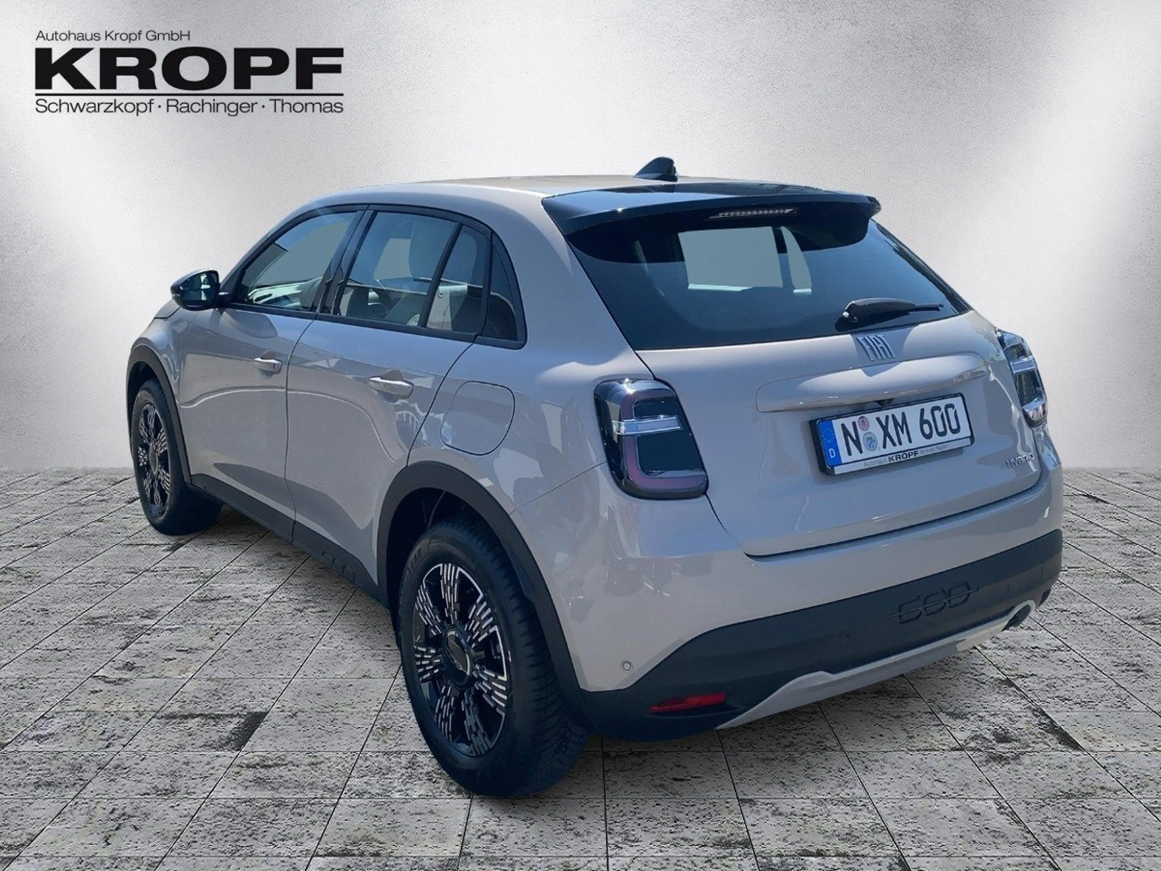 Fiat 600 1.2 Business Edition LED+Navi+SHZ+Kam.+LM — photo 4