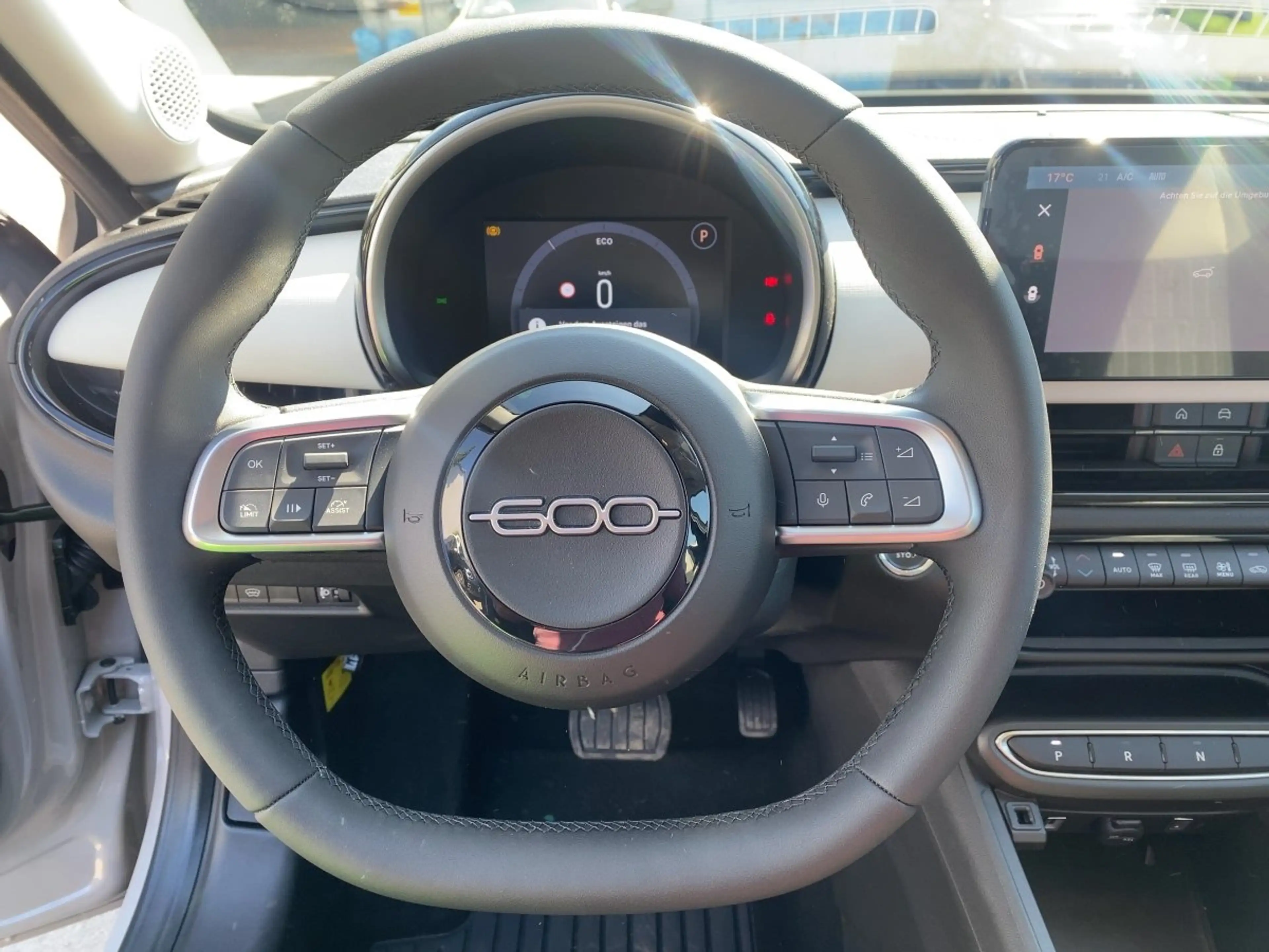 Fiat 600 1.2 Business Edition LED+Navi+SHZ+Kam.+LM — photo 12