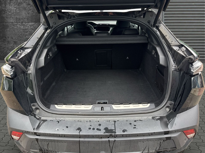 Peugeot 408 Plug in Hybrid 225 GT — photo 7