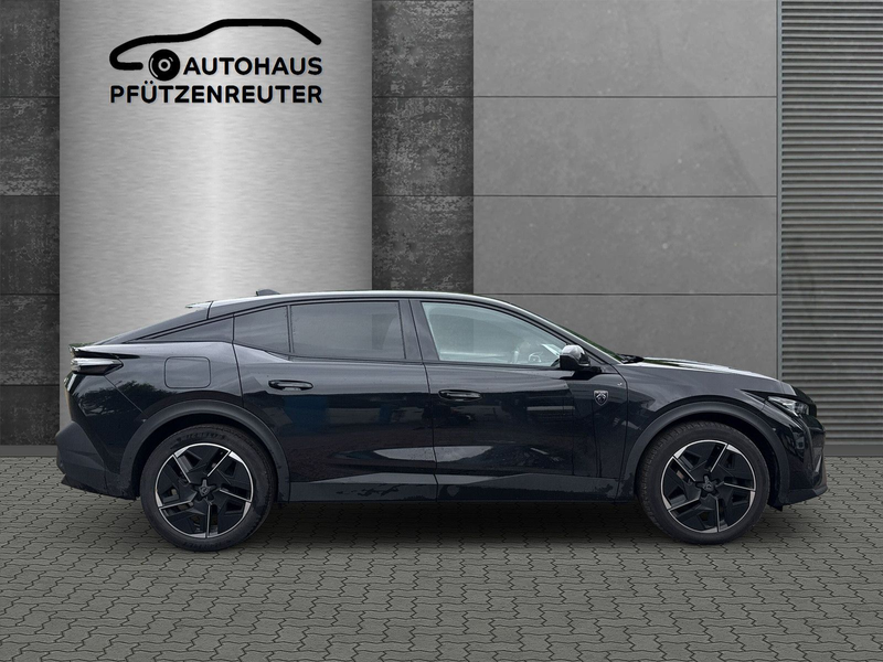 Peugeot 408 Plug in Hybrid 225 GT — photo 4