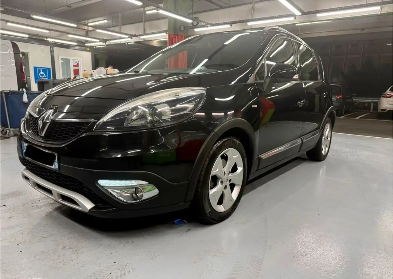 Renault Scenic III XMOD 1.5 DCI 110CH BOSE EDC