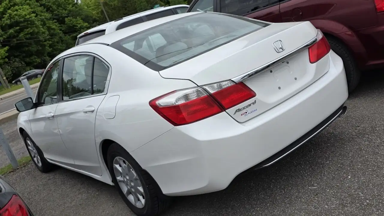 Honda Accord photo Honda Accord