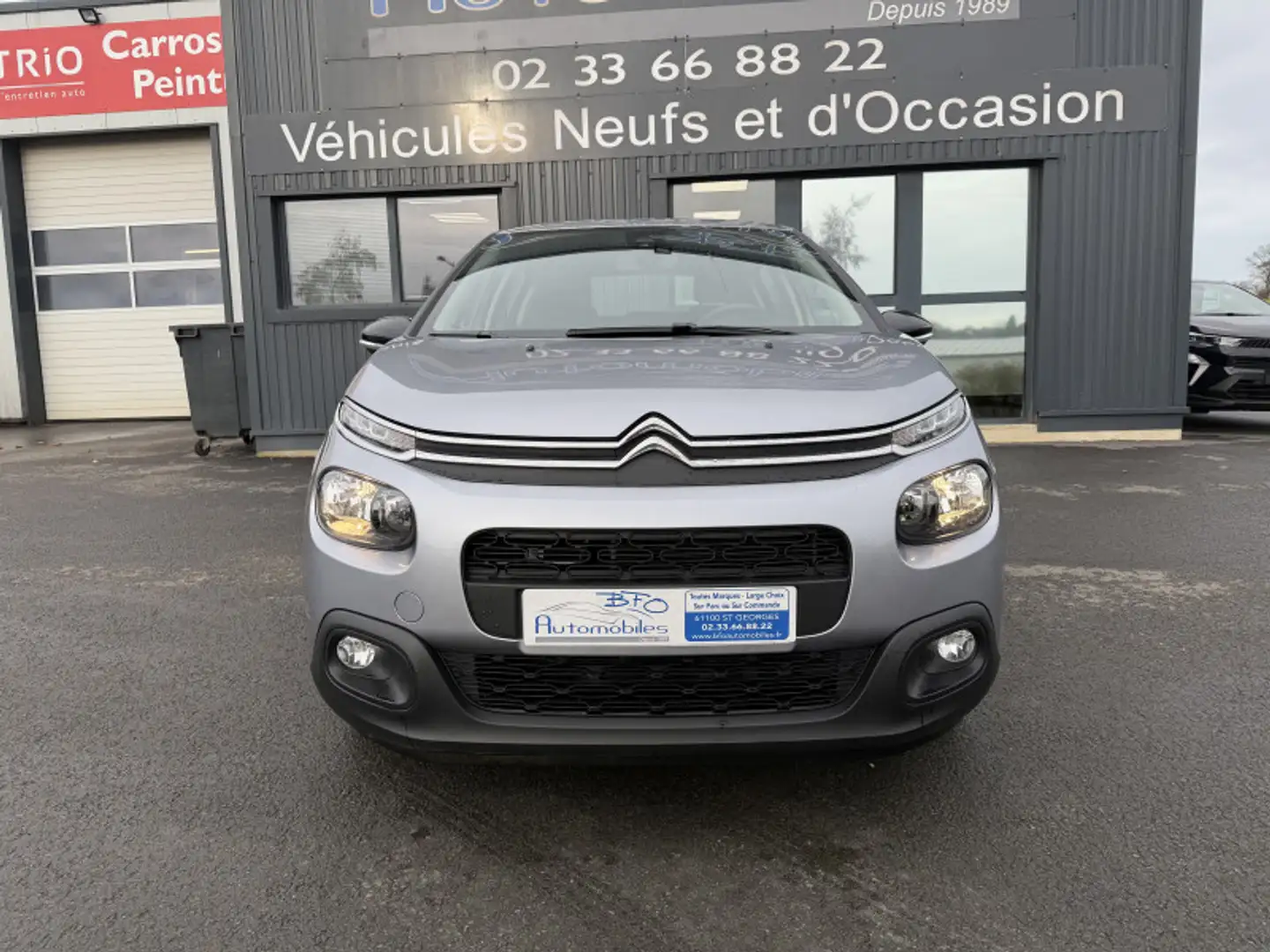 Citroen C3 PURETECH 82CH FEEL Gris - 2