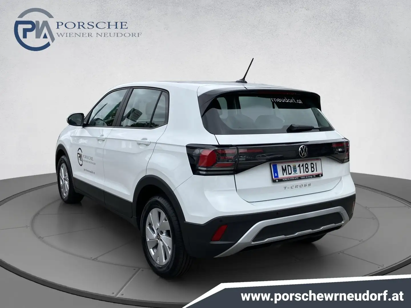 Volkswagen T-Cross 4Me TSI Weiß - 2