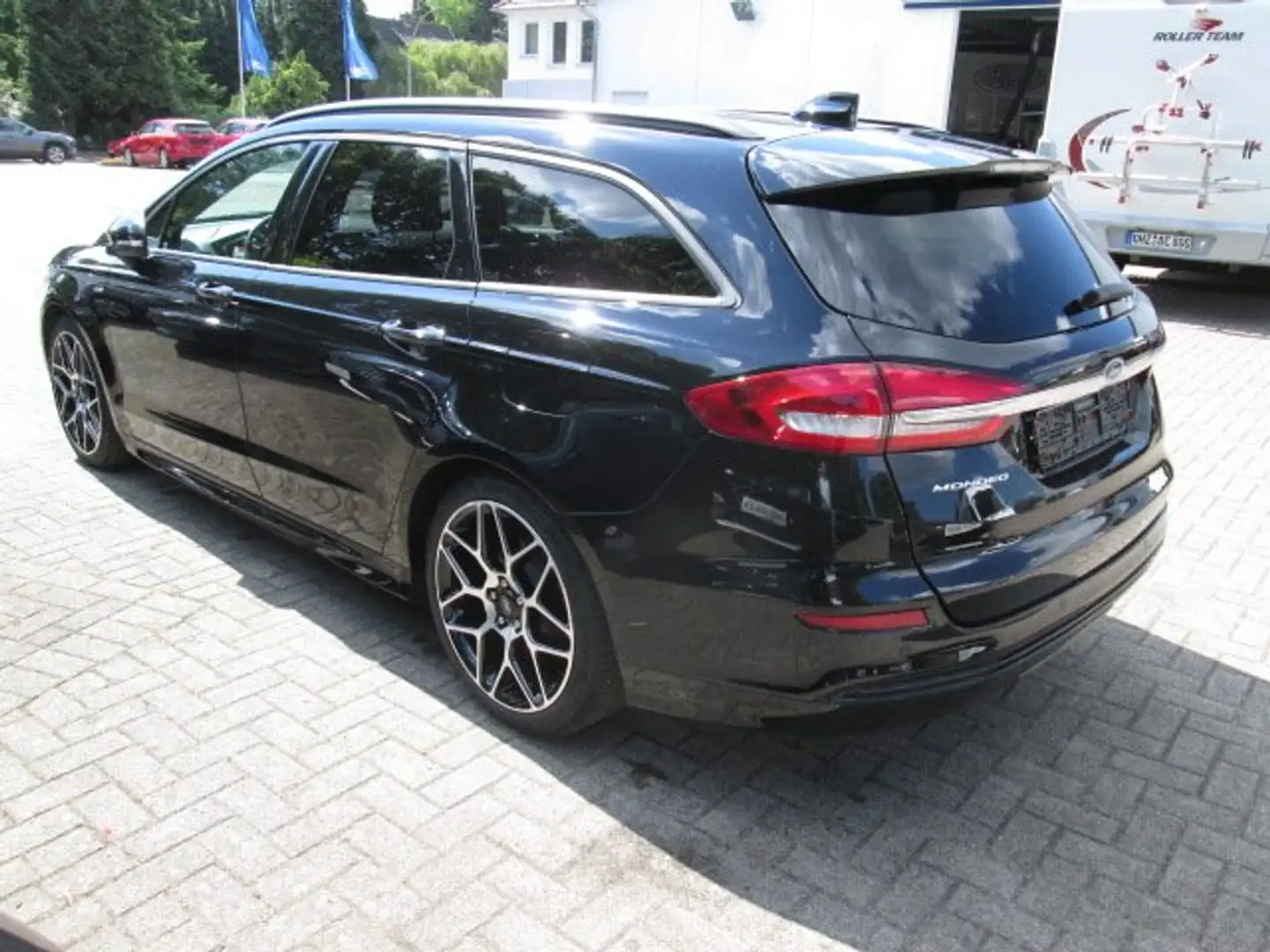Ford Mondeo Turnier 2.0 EcoBlue Aut. ST-Line Schwarz - 2