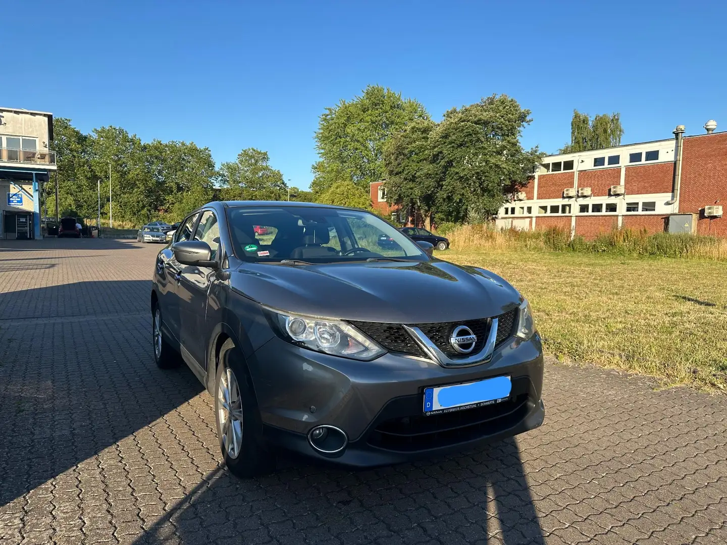 Nissan Qashqai 1.2 DIG-T 115 Stop/Start Tekna - 2