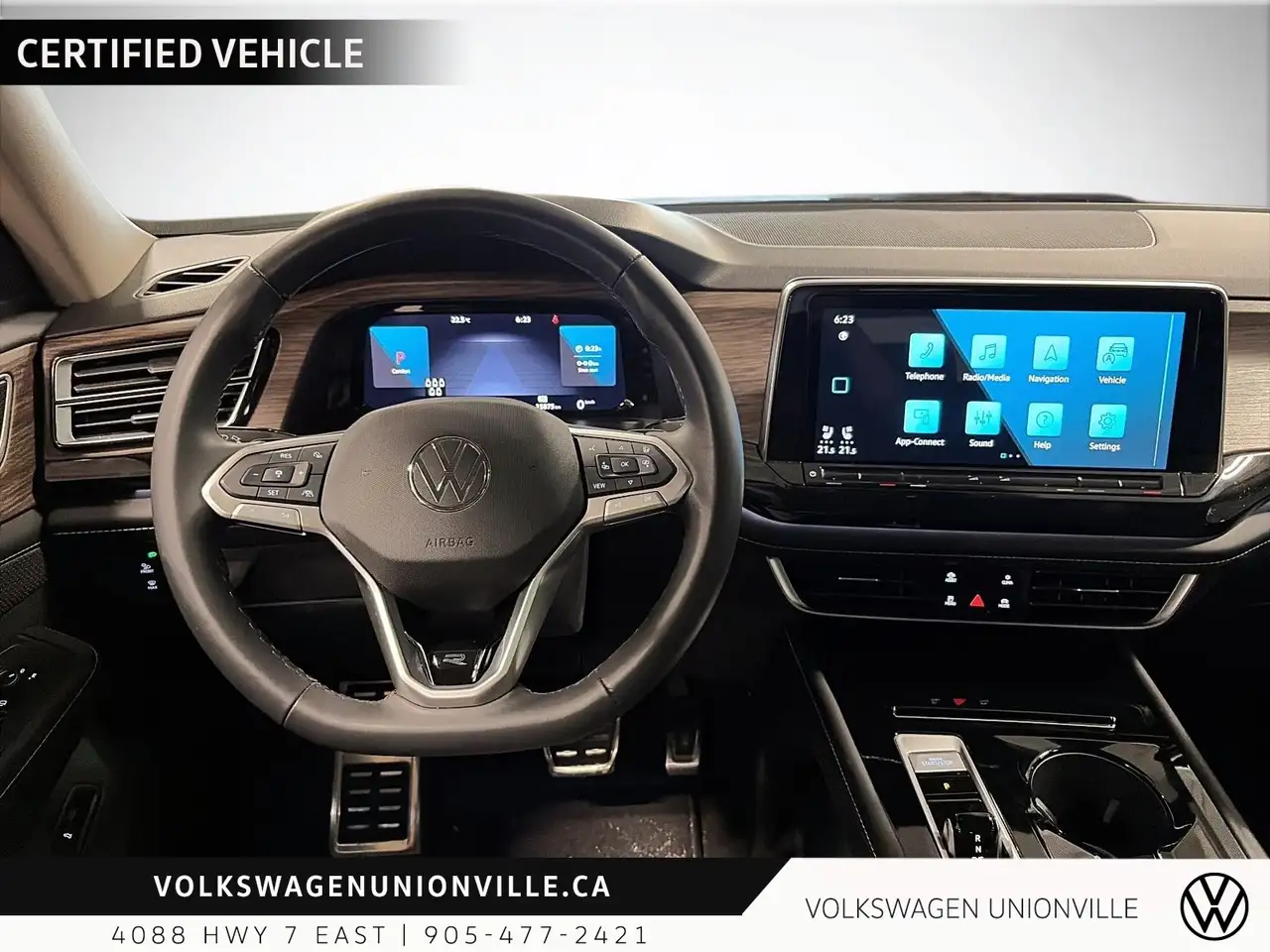 Volkswagen Atlas photo Volkswagen Atlas