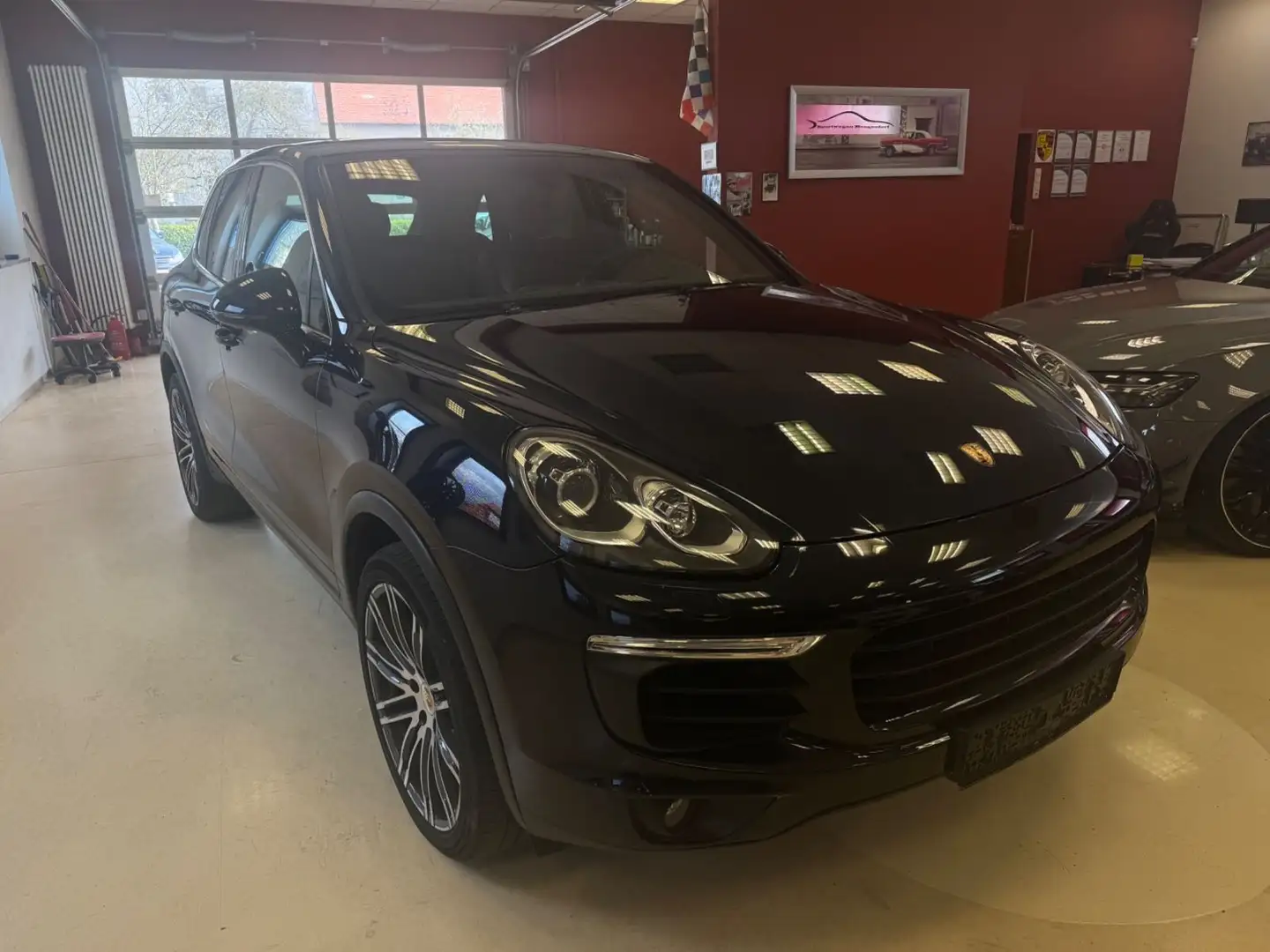 Porsche Cayenne S Diesel Navi,PANO,STH,Bose,21" Zoll Blauw - 2