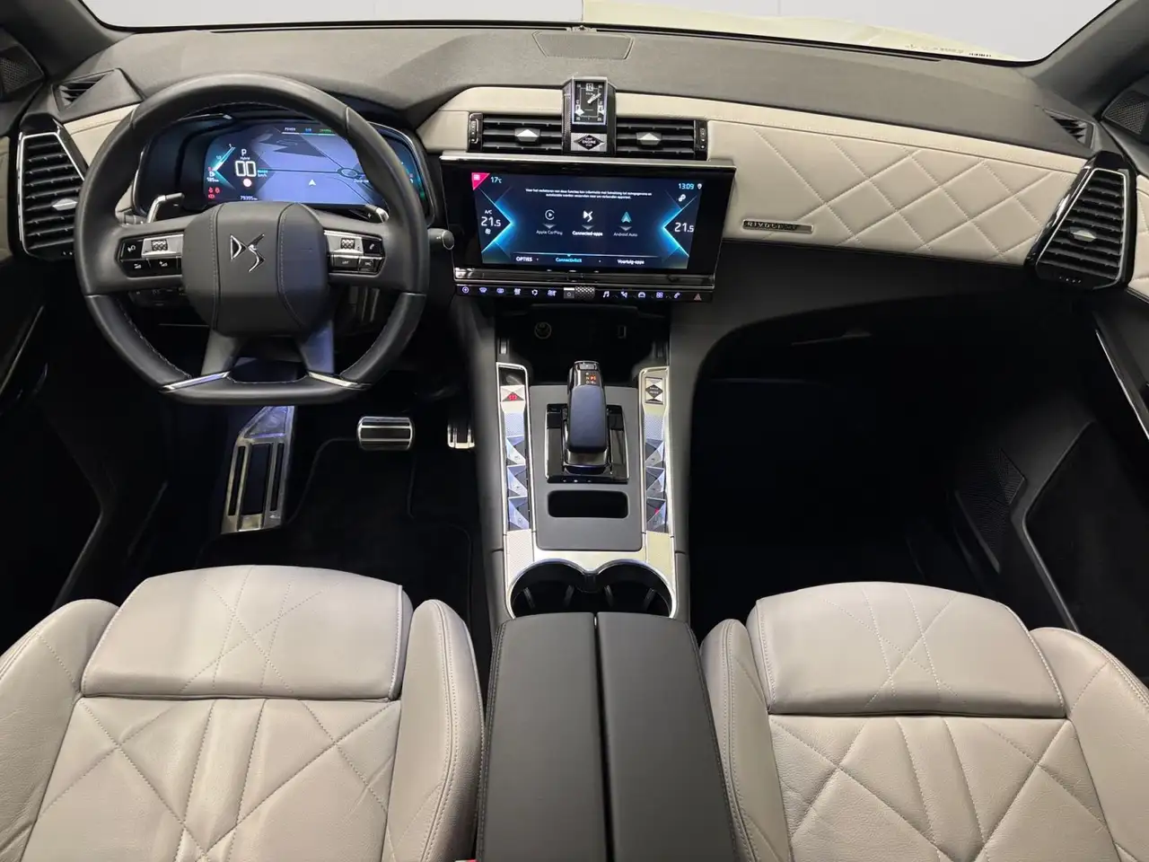 DS Automobiles DS 7 Crossback 2022 — фото 7