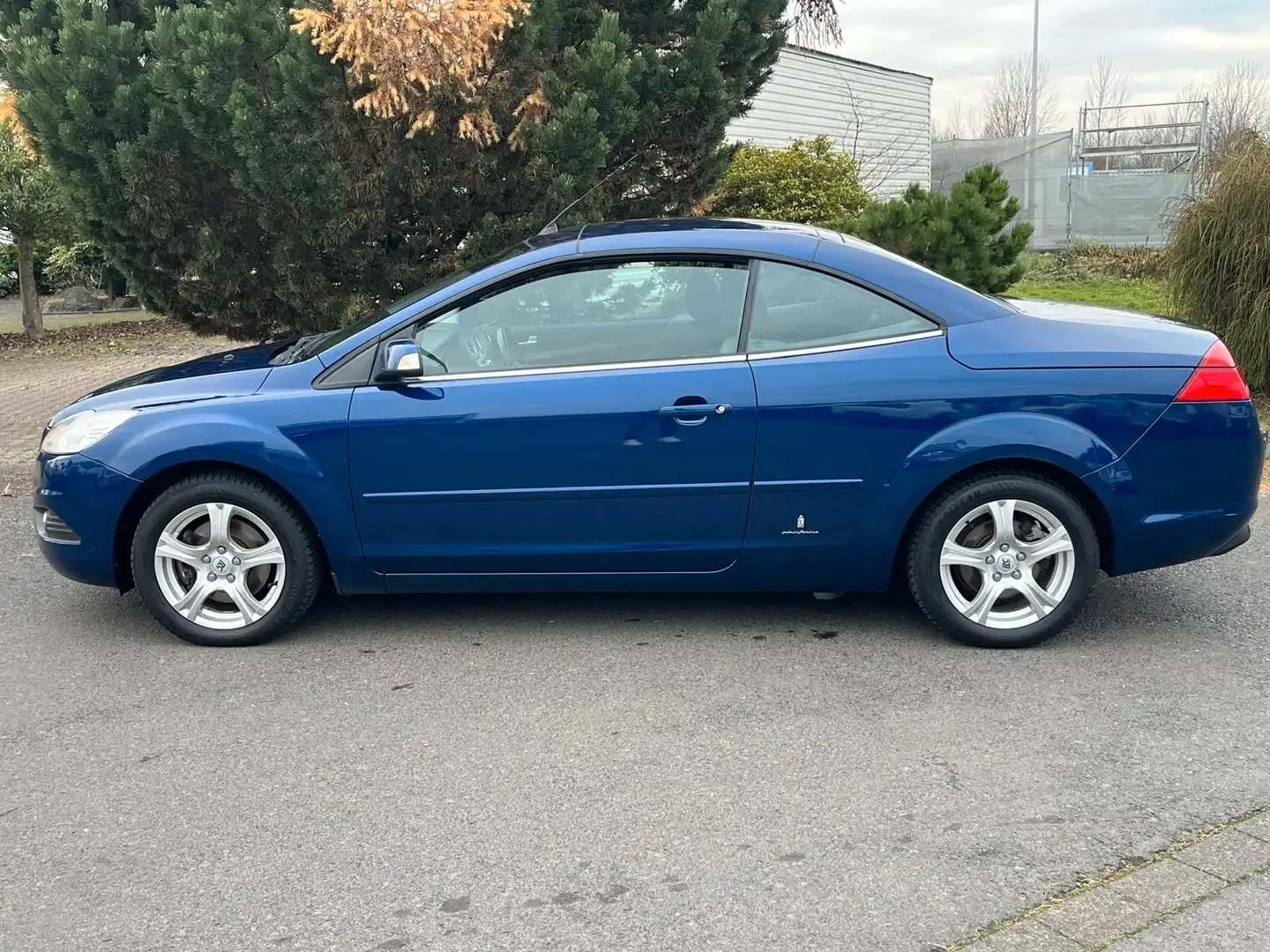 Ford Focus Cabrio Trend - 2