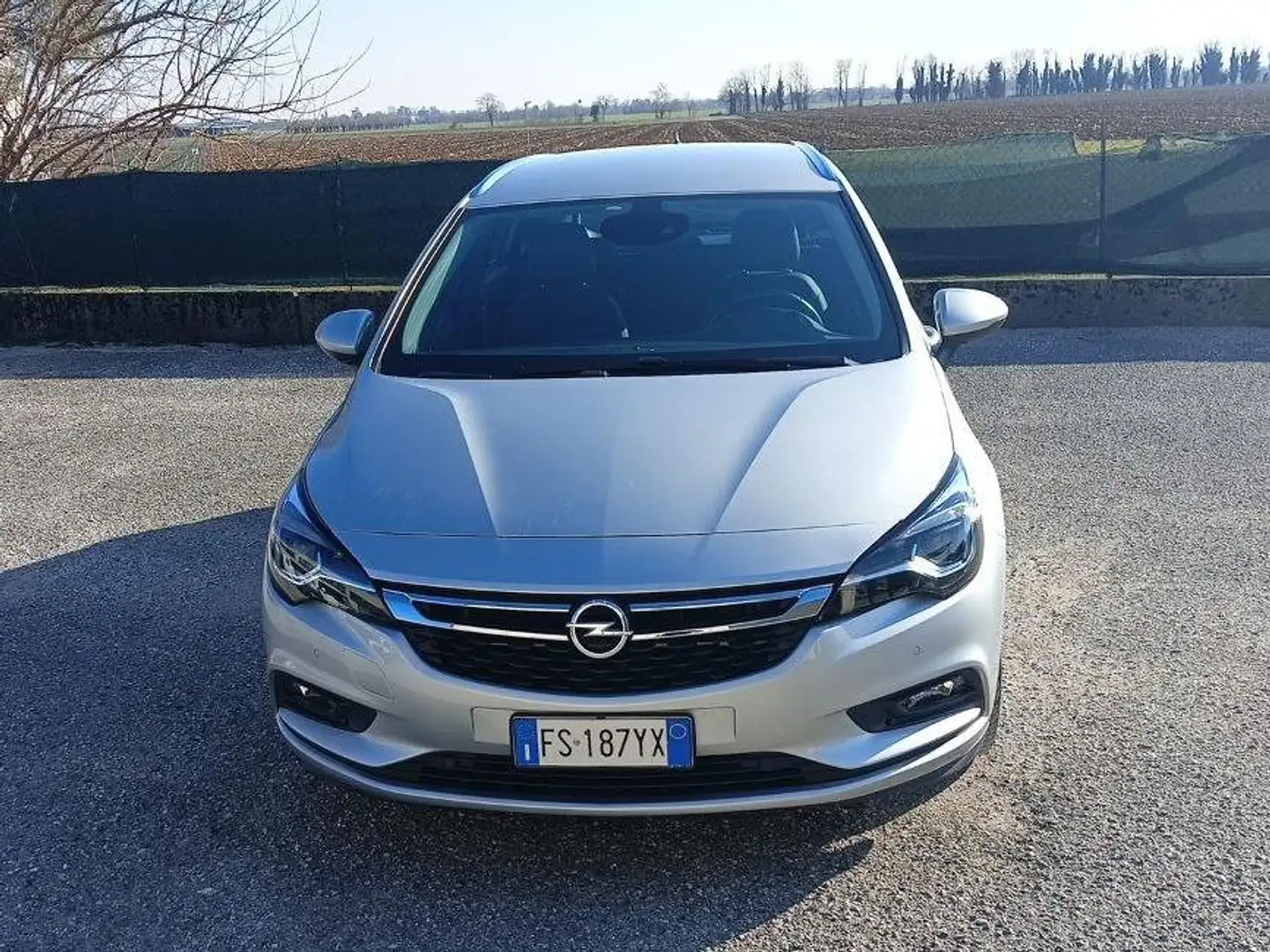 Opel Astra Astra Sports Tourer 1.6cdti Innovation 136cv auto Argento - 2