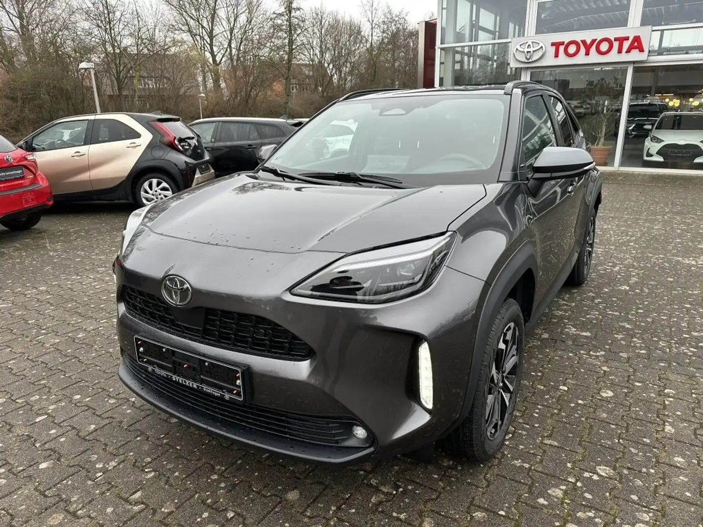 toyota yaris cross