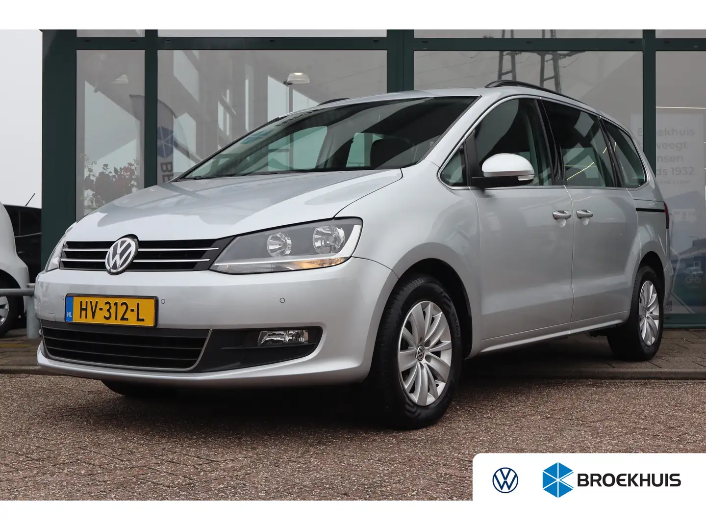 Volkswagen Sharan 149PK 1.4 TSI Comfortline AUTOMAAT | 7-persoons ui Grijs - 1