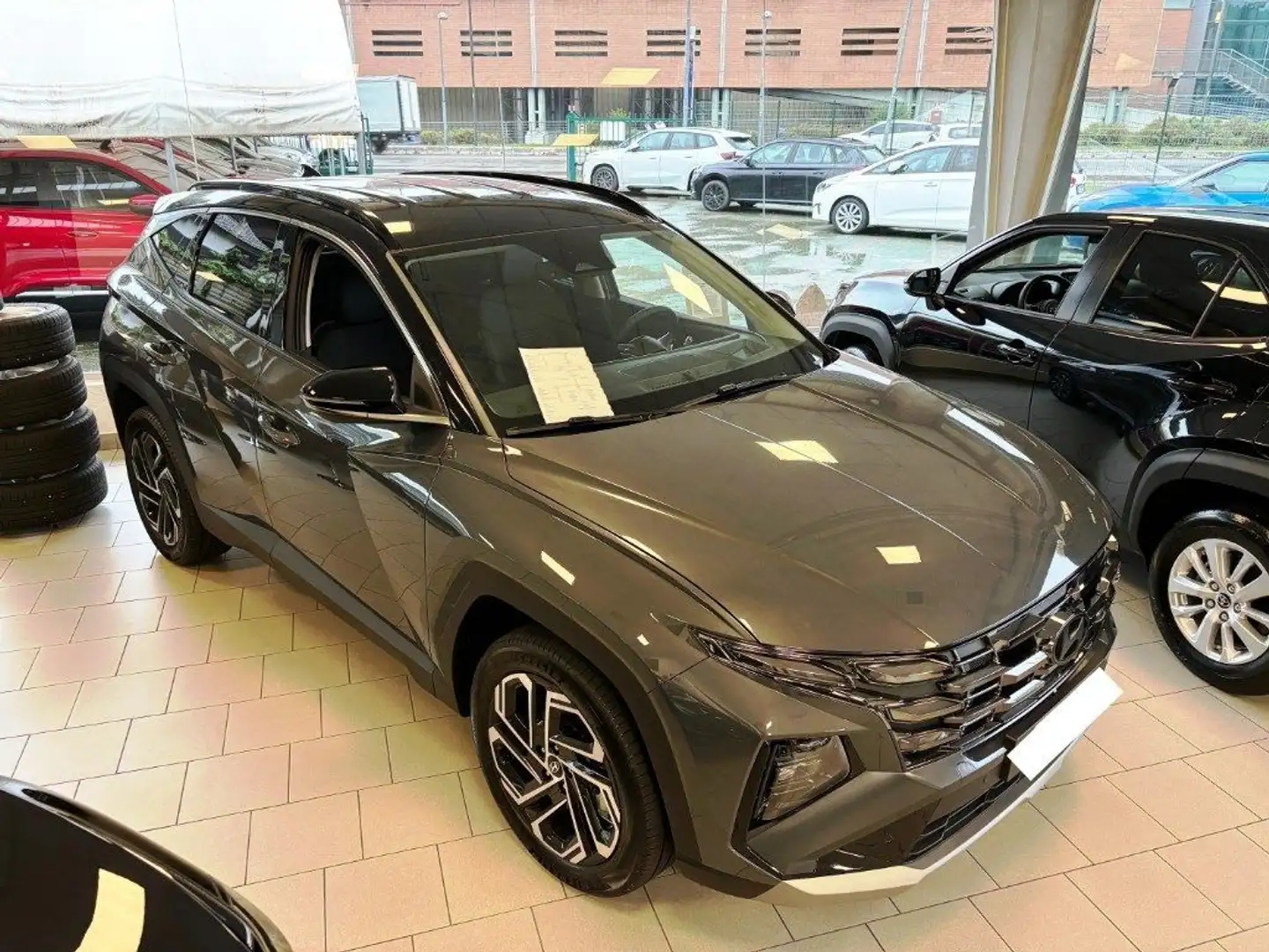 Hyundai TUCSON 1.6 HEV aut.XTECH New Model Rosso - 2