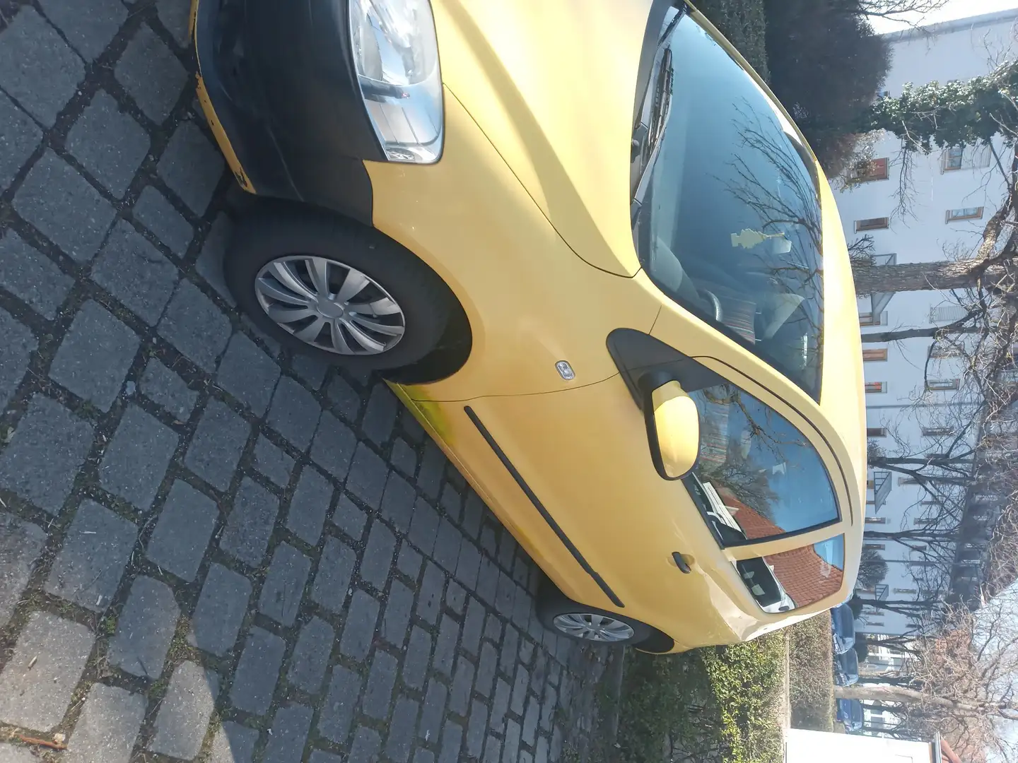 Volkswagen Fox 1.2 žuta - 2